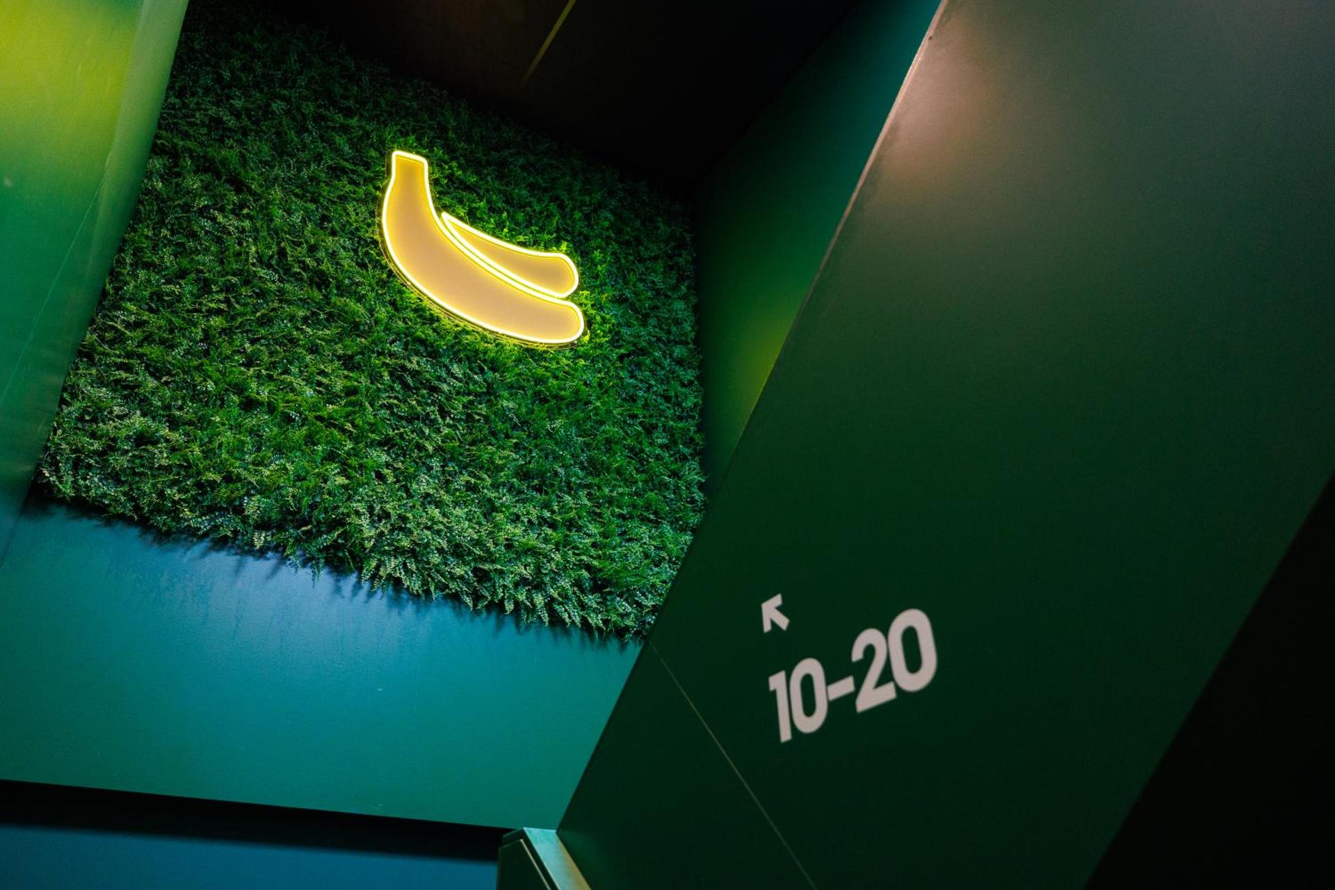 Property logo or sign