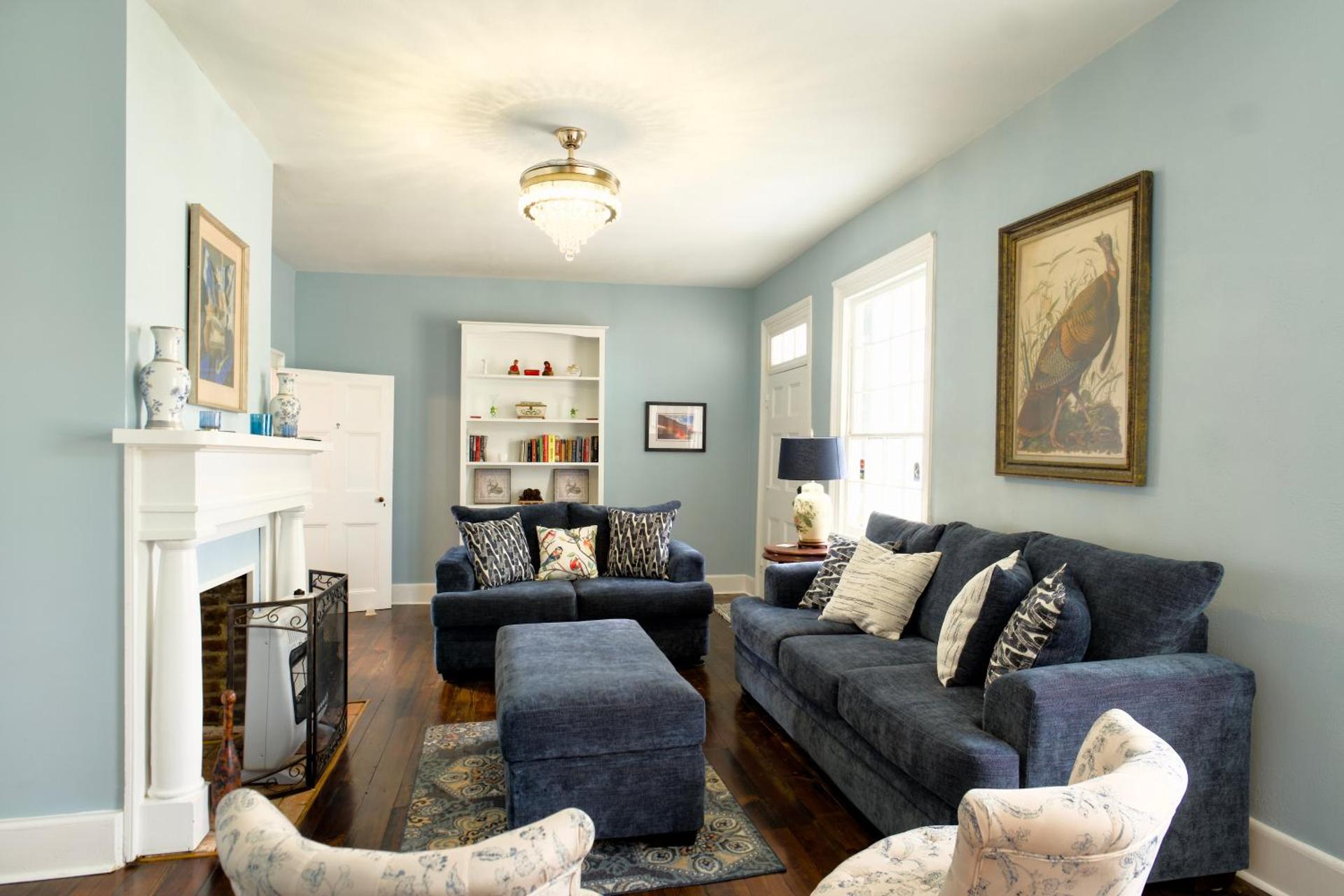 Borum House - 3 Bed, 2 & Half Bath, Full Kitchen, Heart of Downtown Natchez