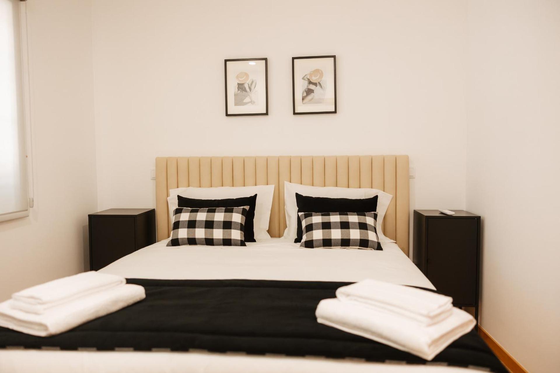 Alvarenga Apartments