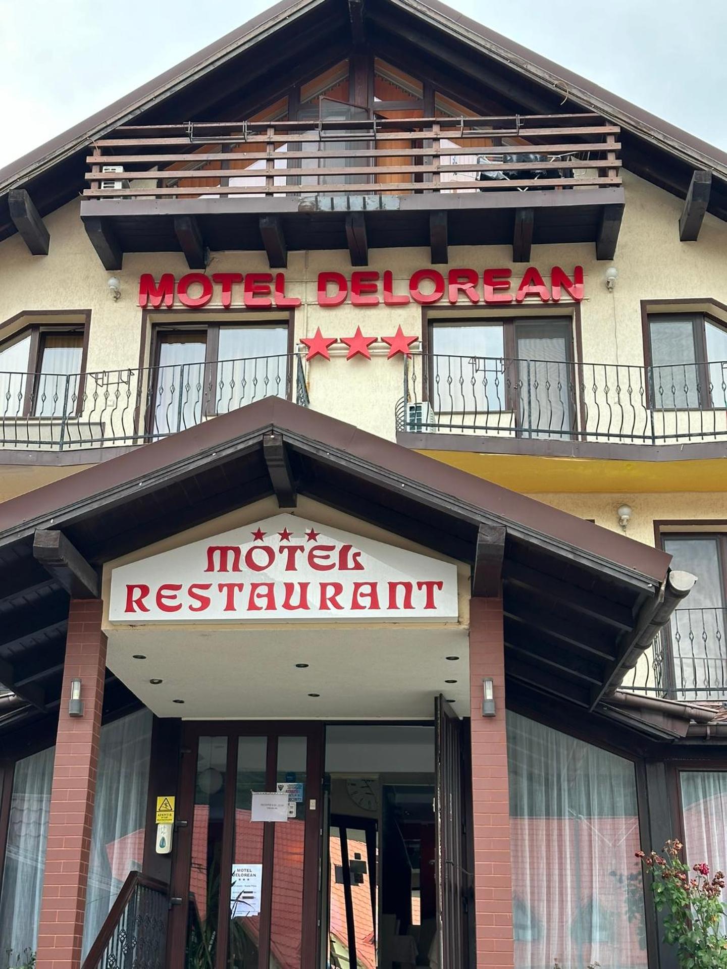 restaurant motel dolorean