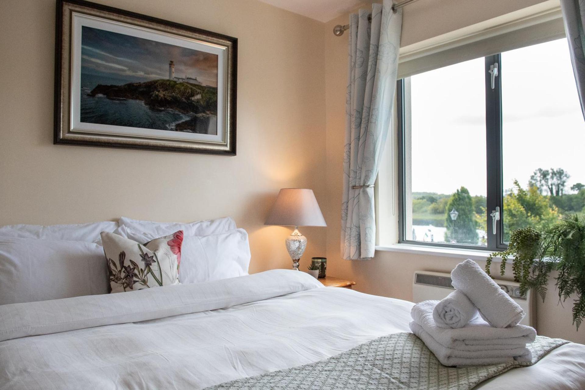 Waterfront View Apartment