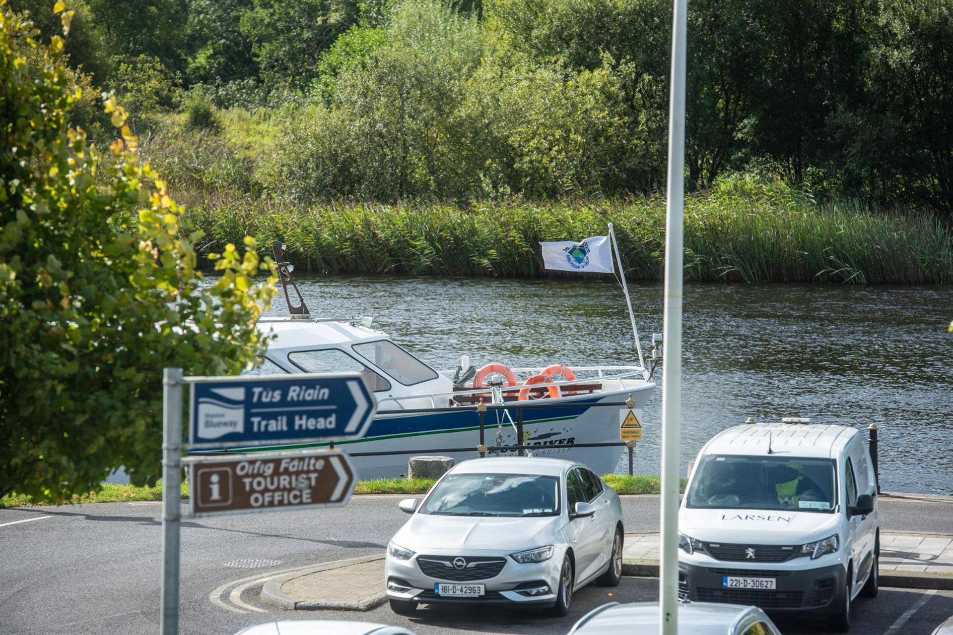 Waterfront View Apartment