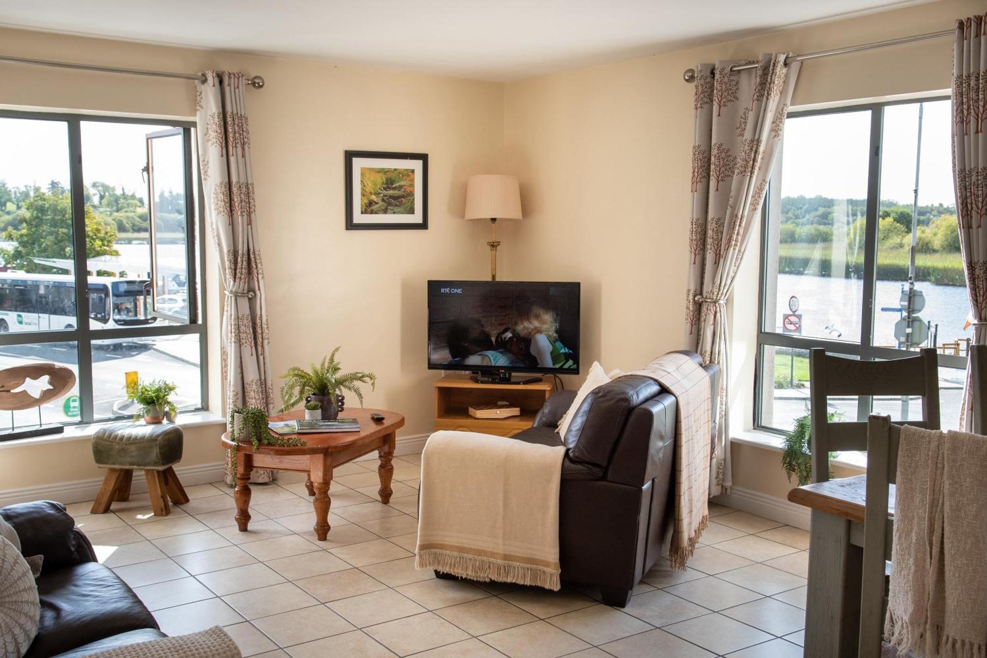 Waterfront View Apartment