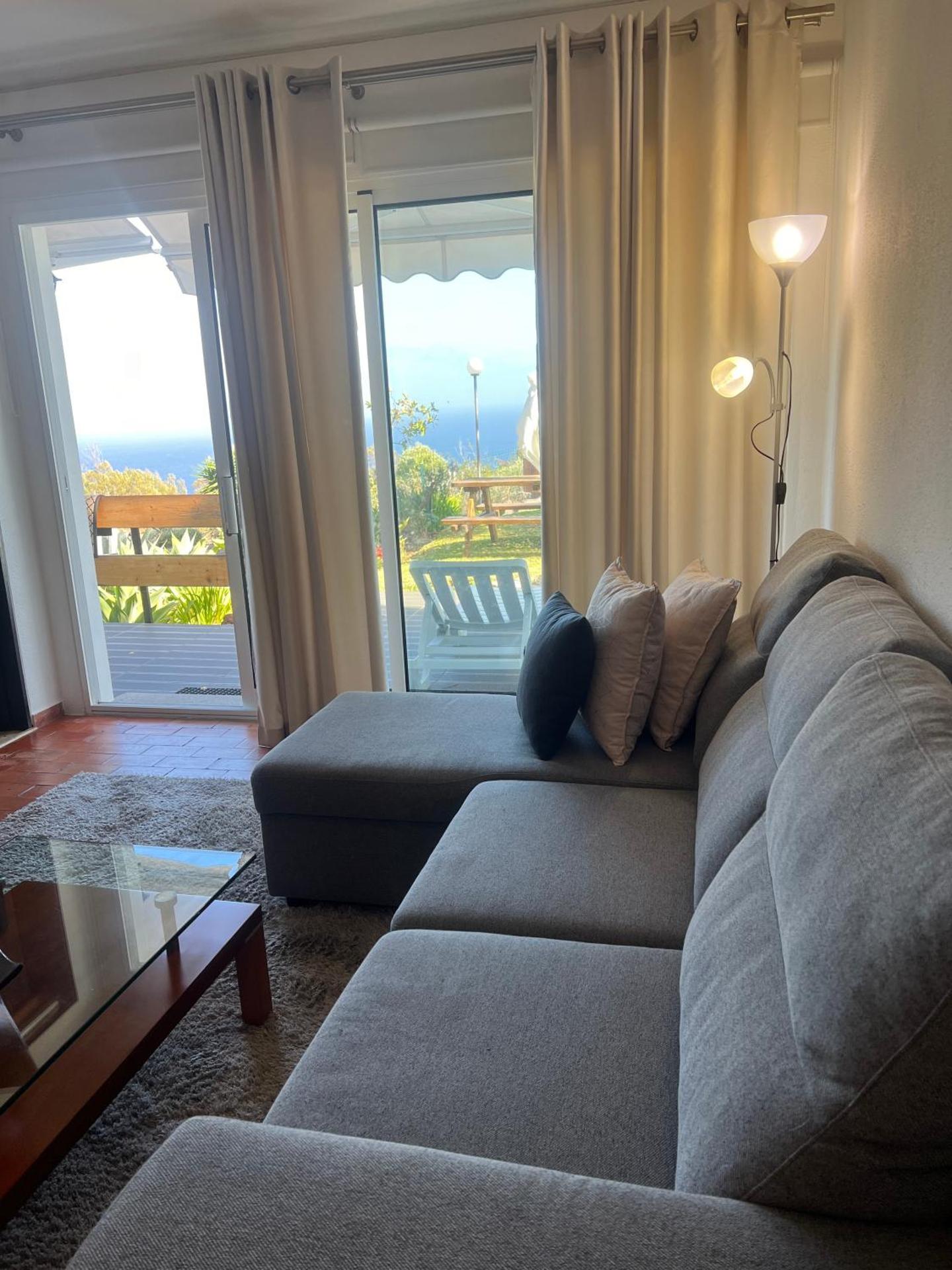 Discovery Apartment with patio Discovery 2