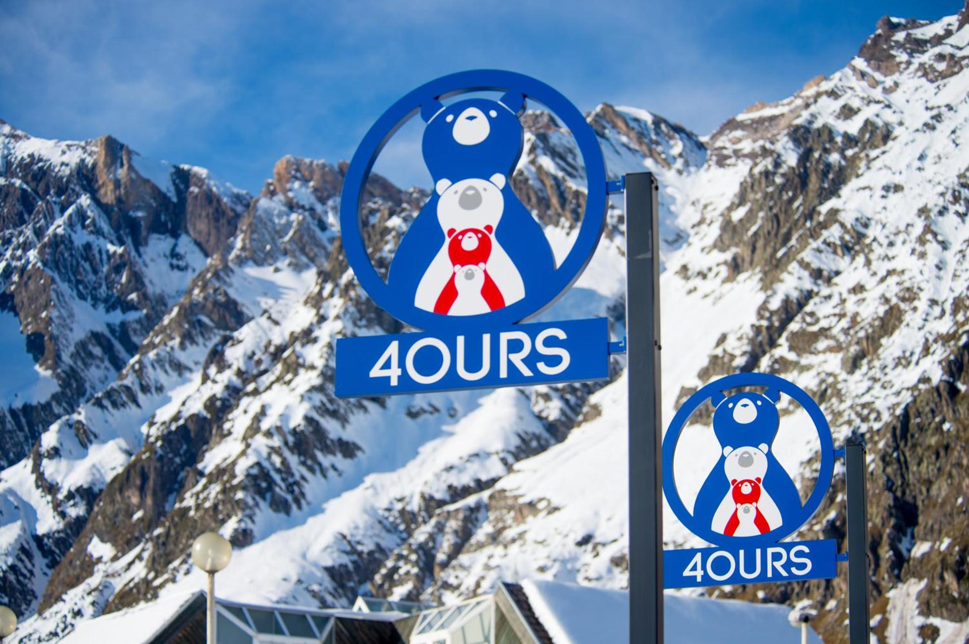 Property logo or sign