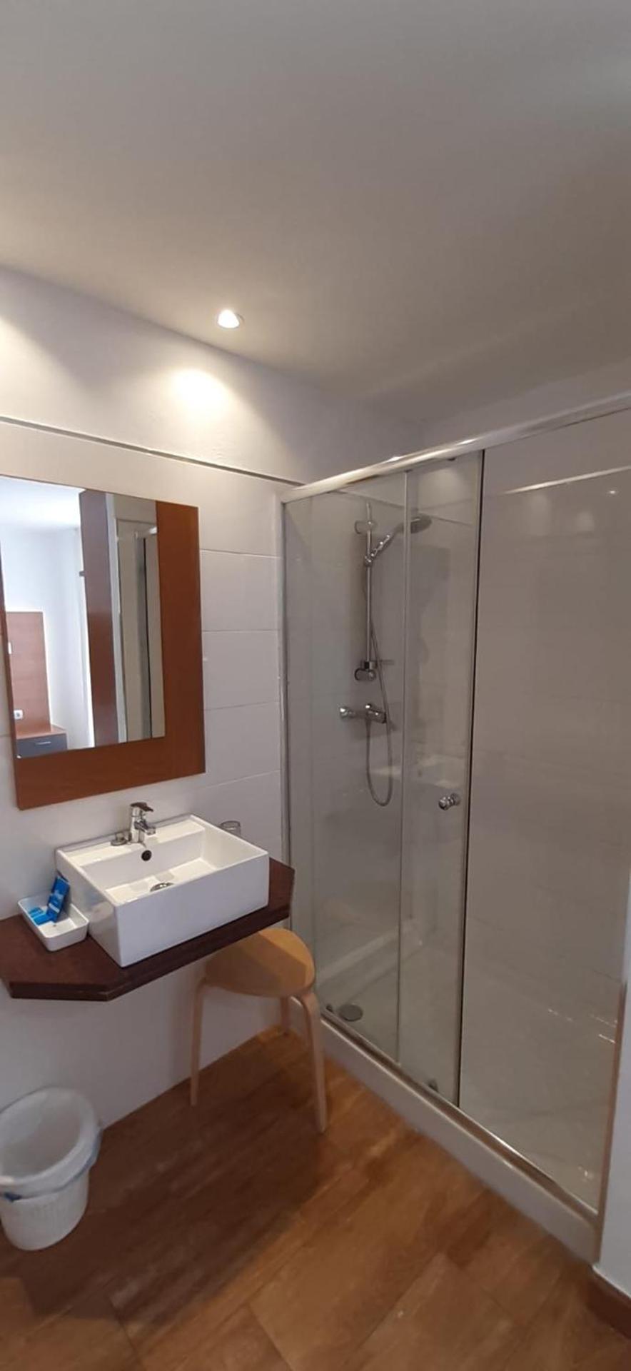 Eco Avenida Hotel & Parking