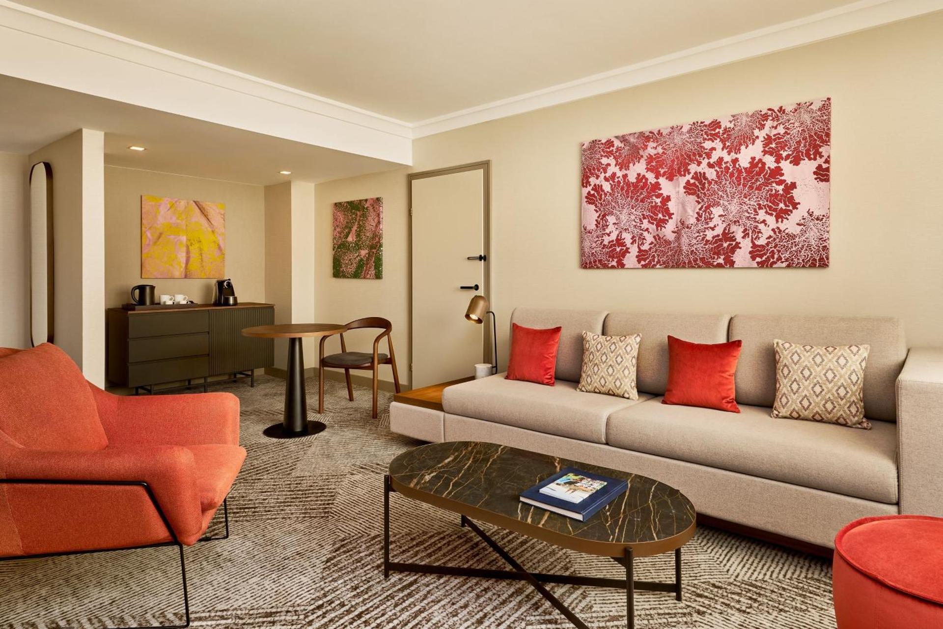 Photo of the whole room