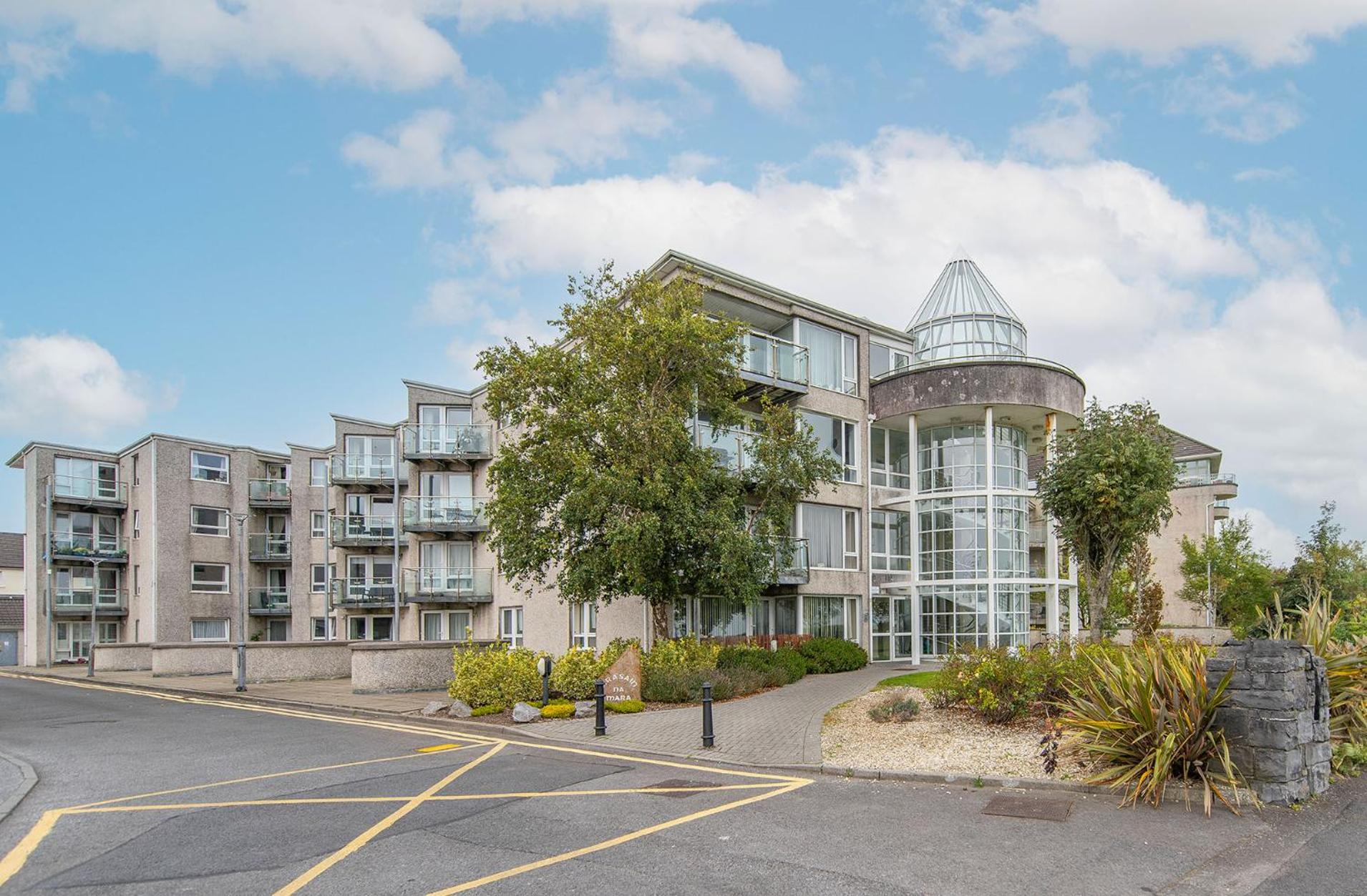 Seaview apartment in Galway