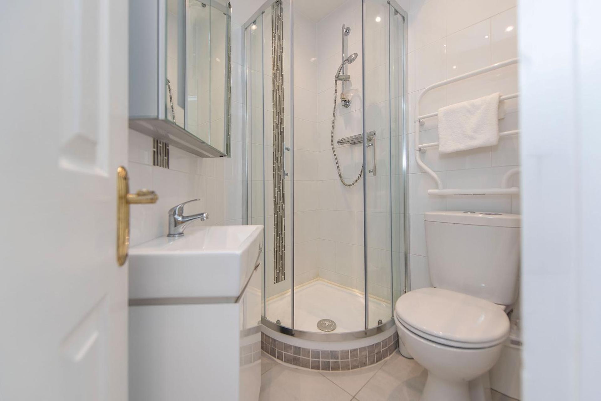 Seaview apartment in Galway