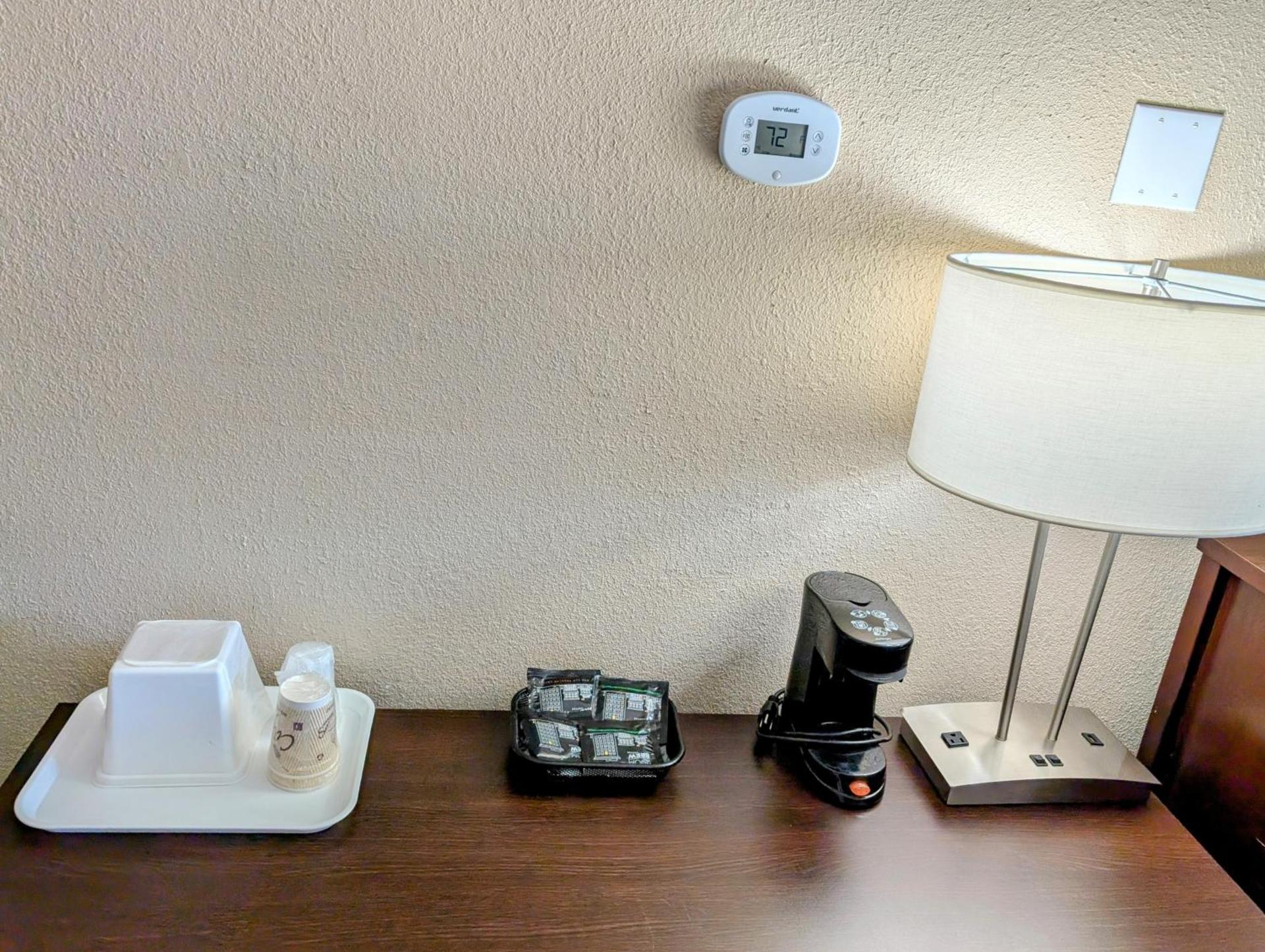 Coffee/tea facilities