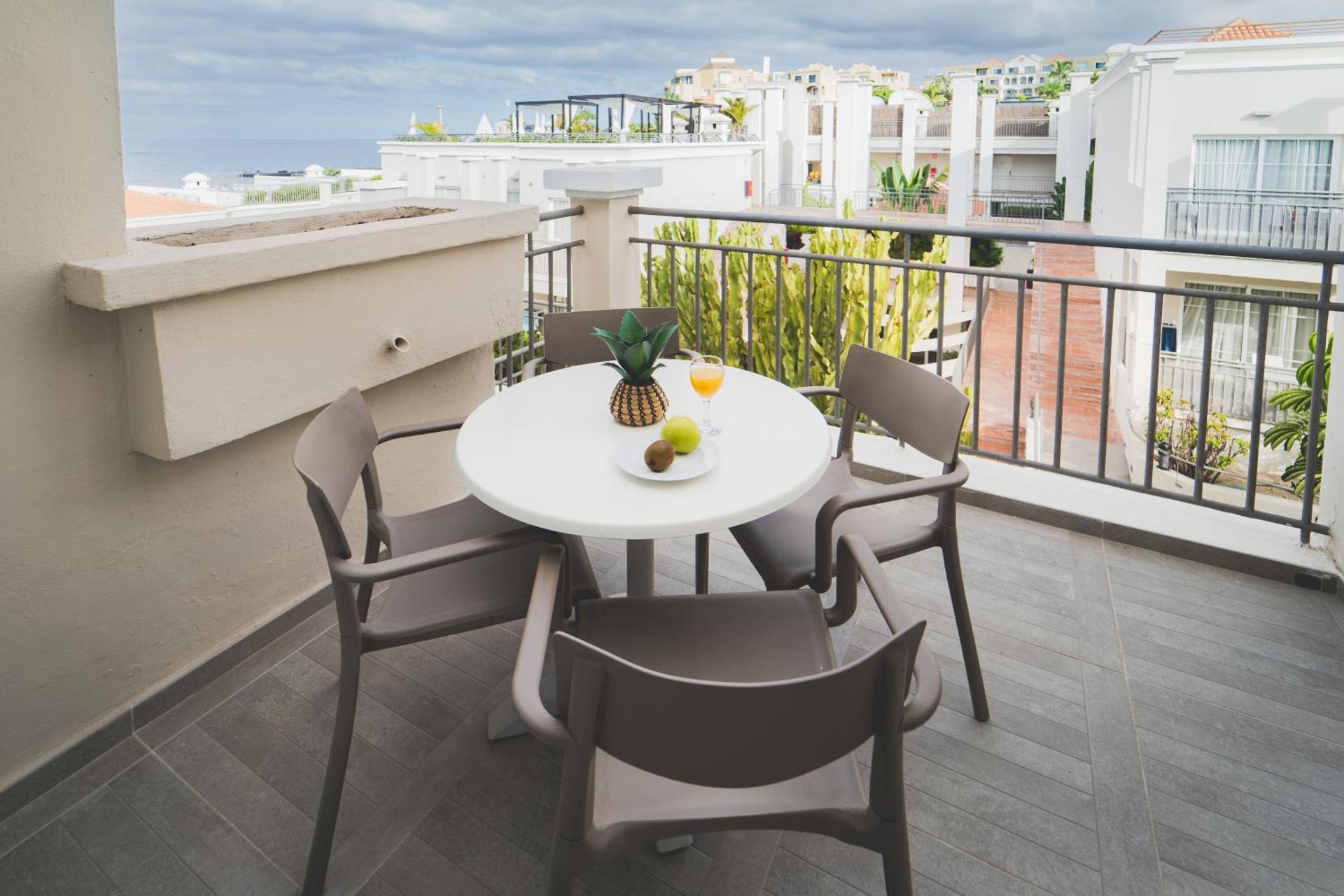 One-Bedroom Gold Apartment without pool  (2 Adults)