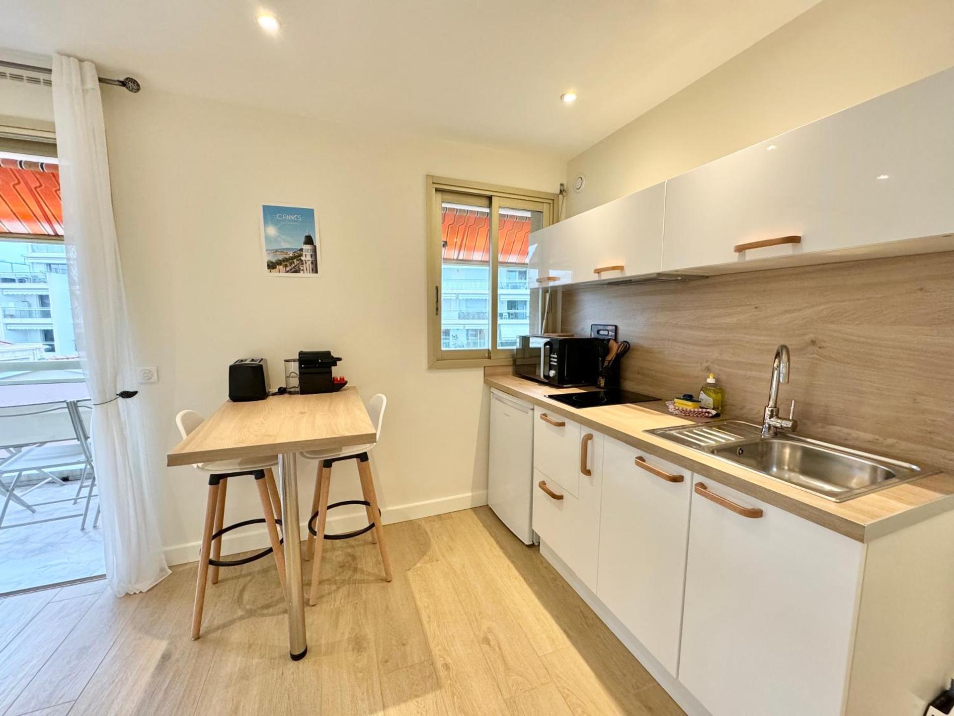 Le studio Palm Beach, Clim ,Parking, Neuf