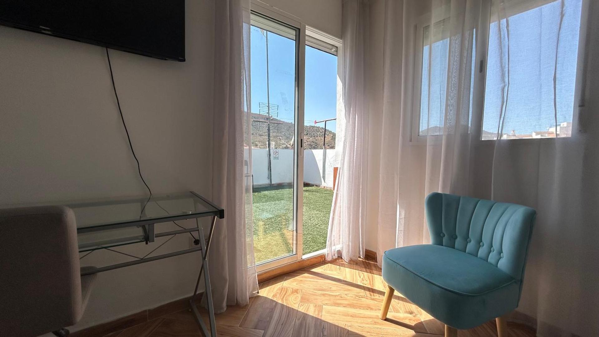 Piso con gran terraza en malaga arenas