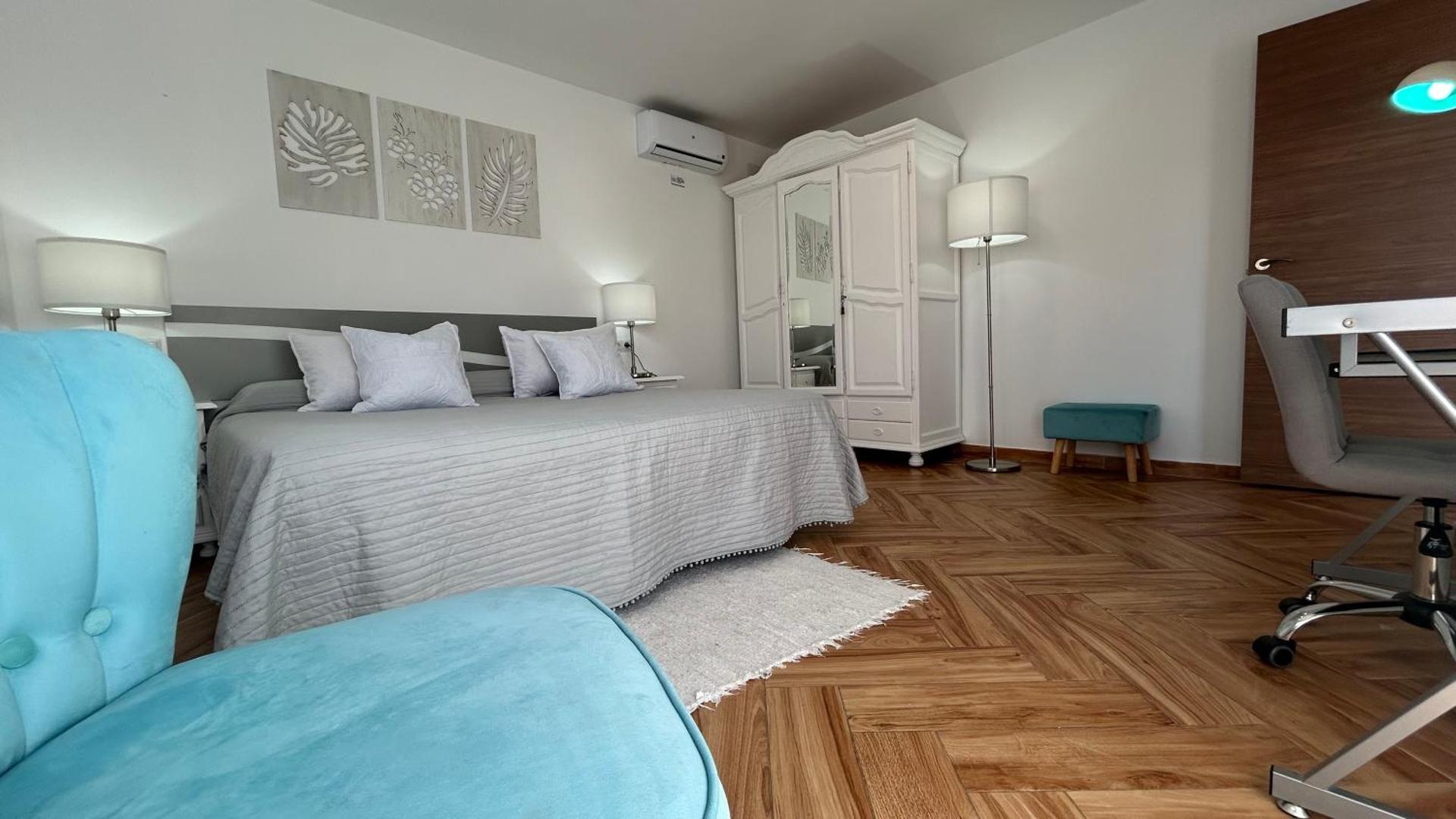 Piso con gran terraza en malaga arenas