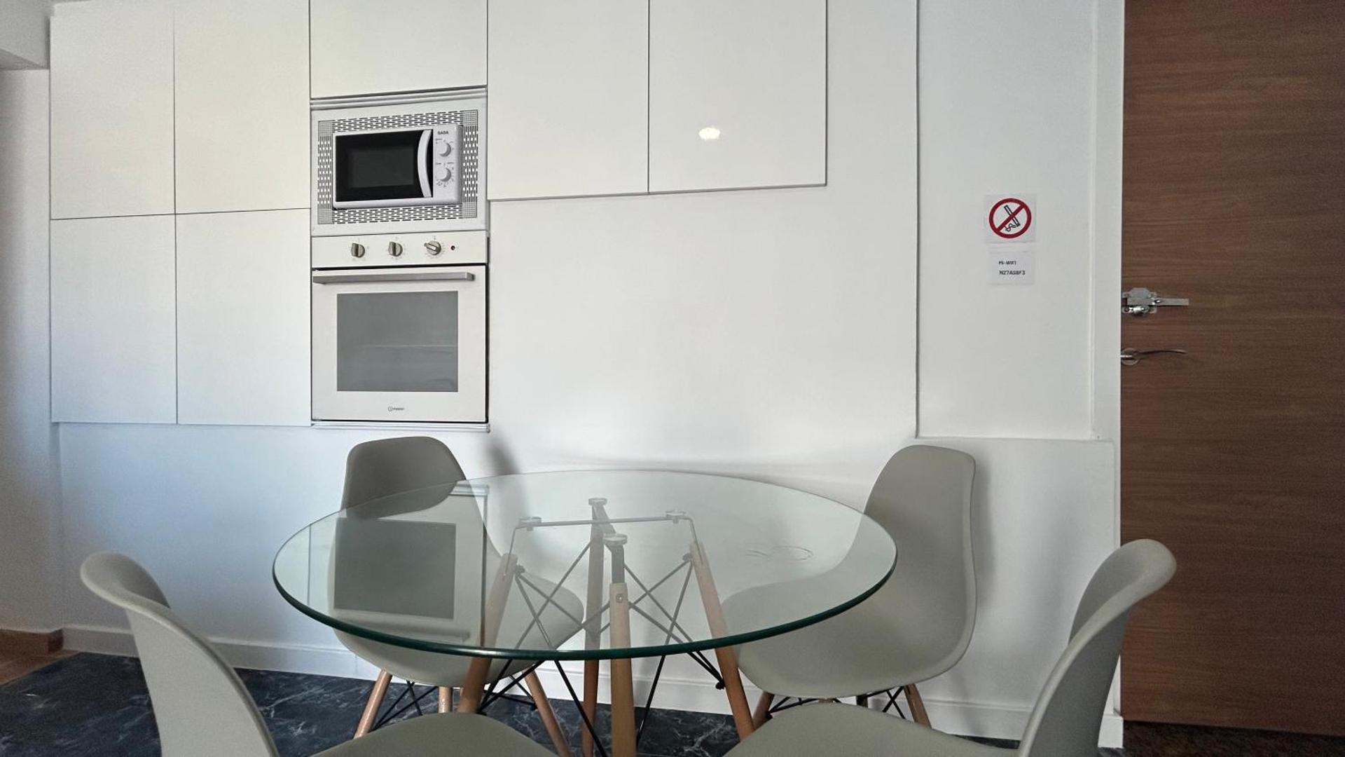 Piso con gran terraza en malaga arenas