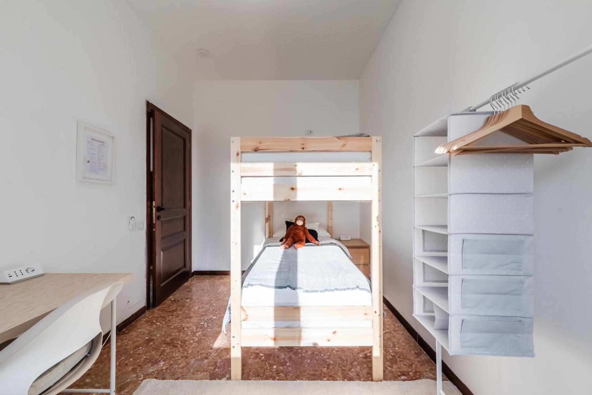 Casa Torino 101, Camere a Rozzano - Forum Assago a 7 minuti, Ospedale Humanitas a 5 minuti - SmartStay Rozzano