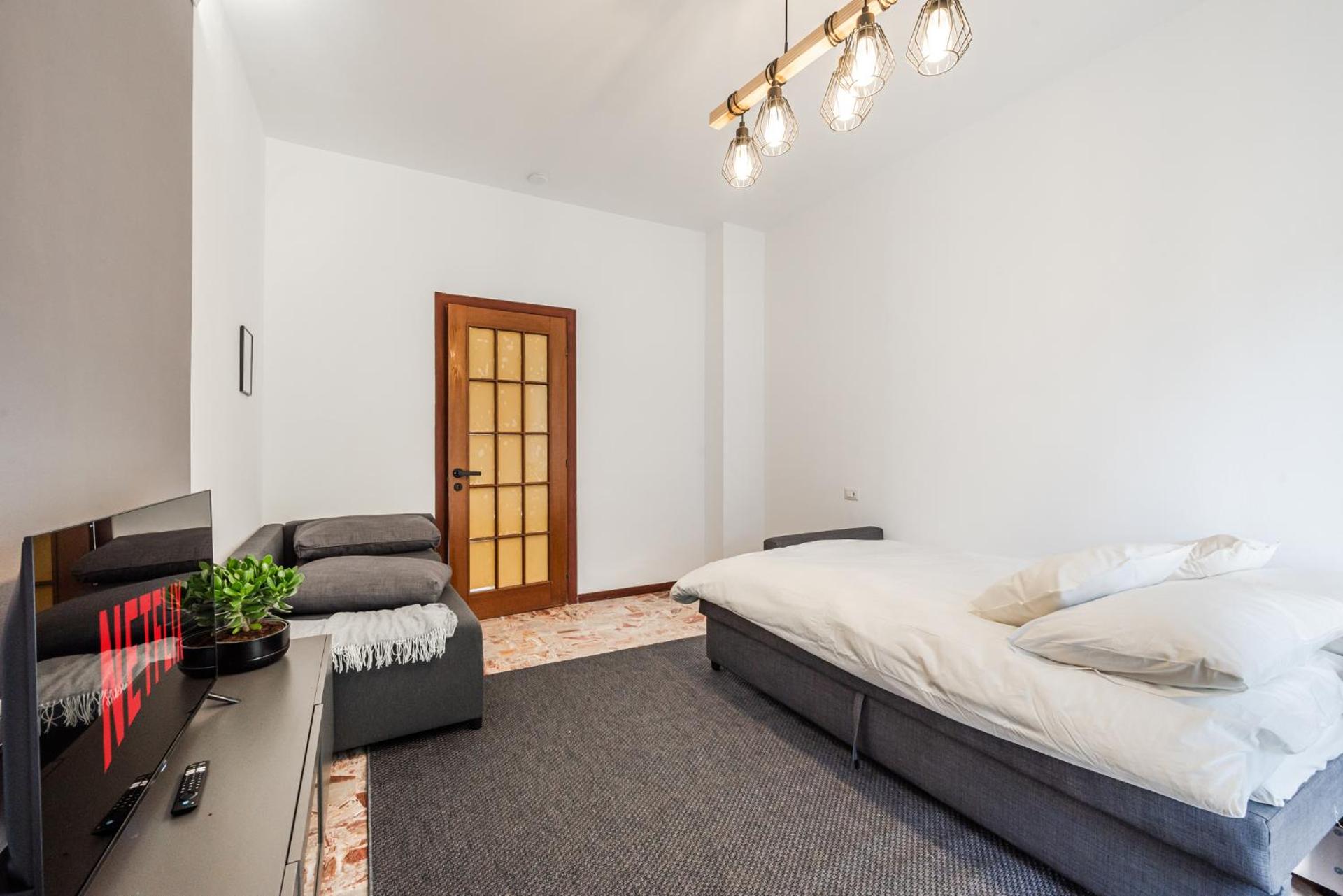 Casa Torino 101, Camere a Rozzano - Forum Assago a 7 minuti, Ospedale Humanitas a 5 minuti - SmartStay Rozzano