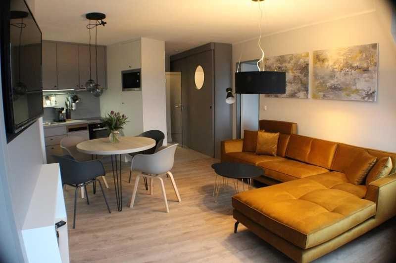 Two-Bedroom Apartment with Lake View