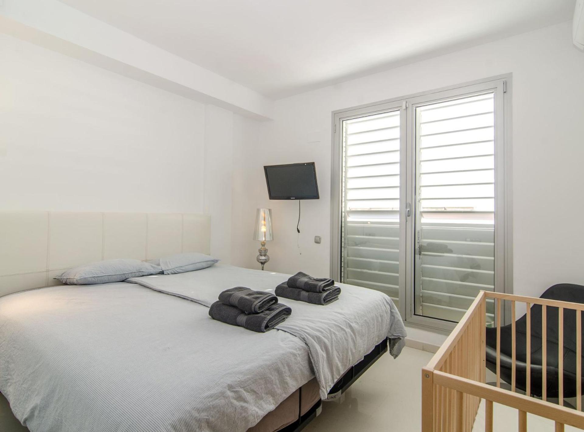 Duplex vistas mar con piscina