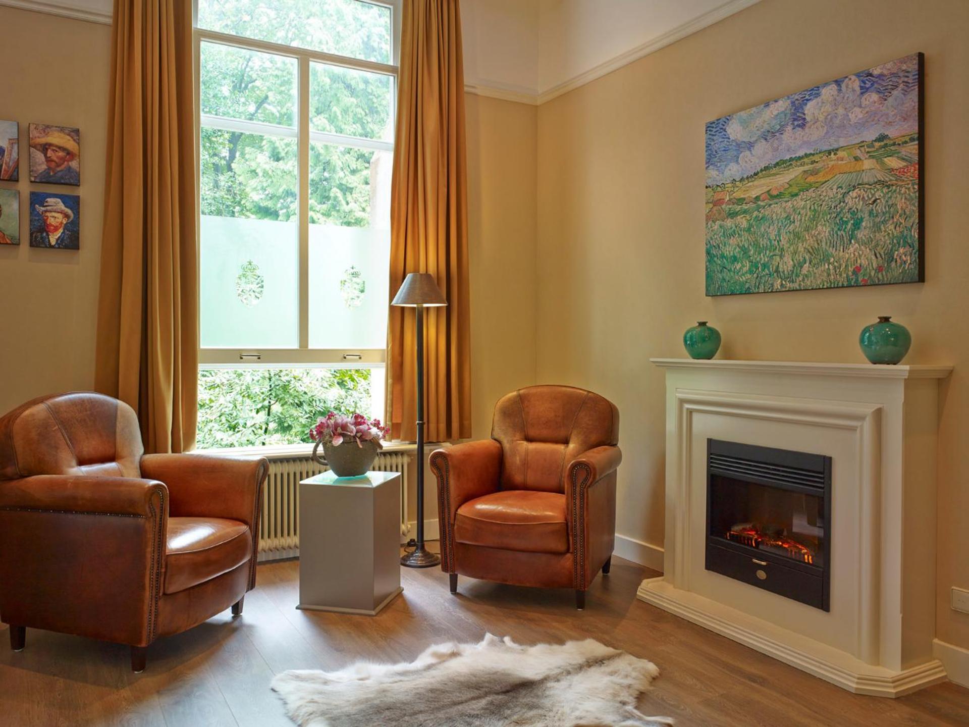 Photo of the whole room