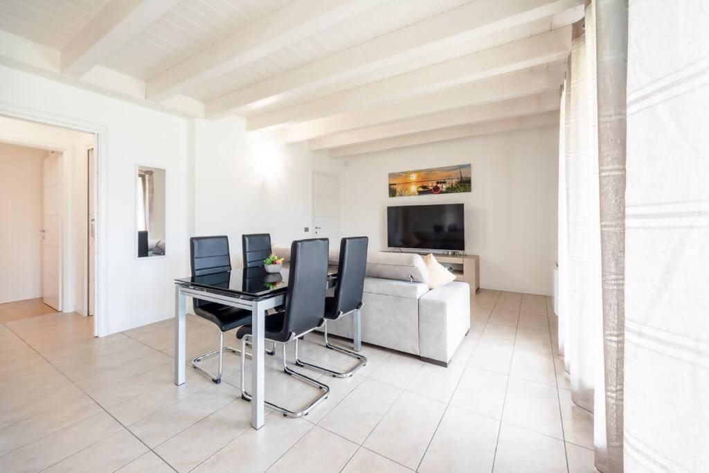 GardalandLuxuryApartment Pool & Free Parking