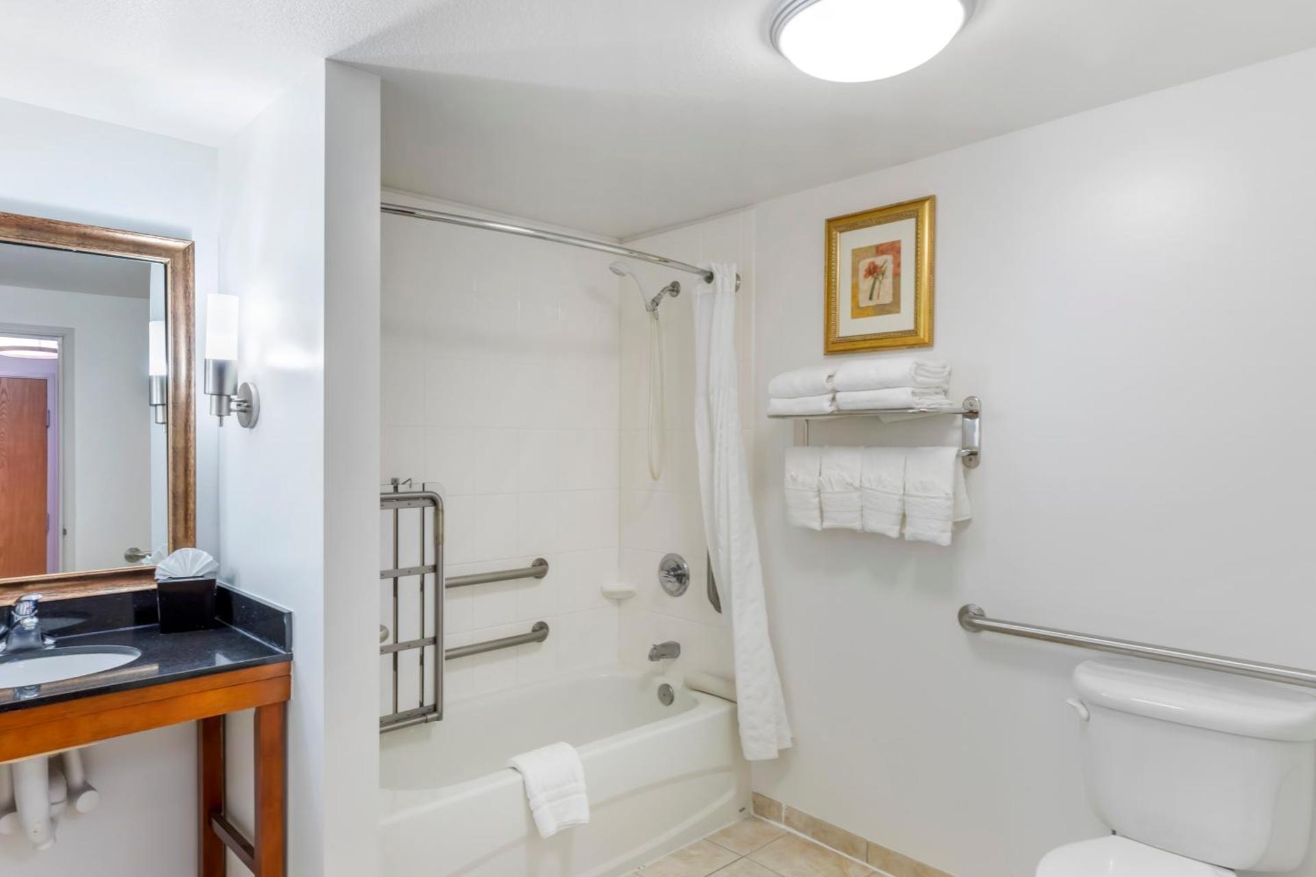 Business Suite with Two Queen Beds - Accessible/Non-Smoking