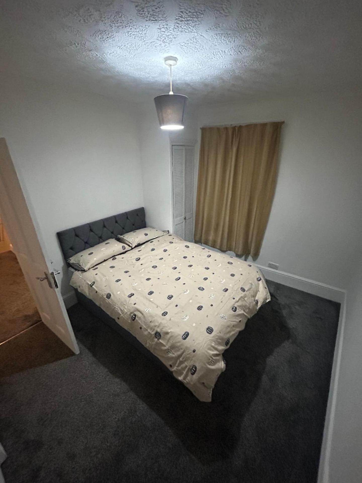 2 Bedroom Apartments