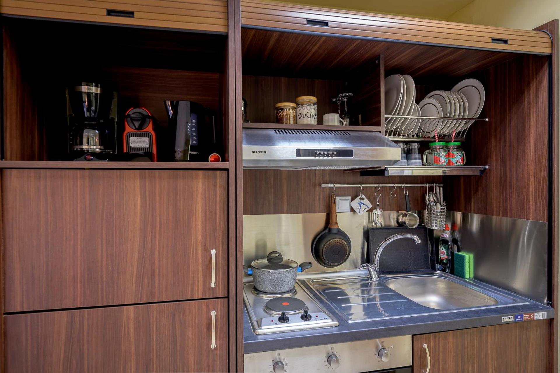 Coffee/tea facilities