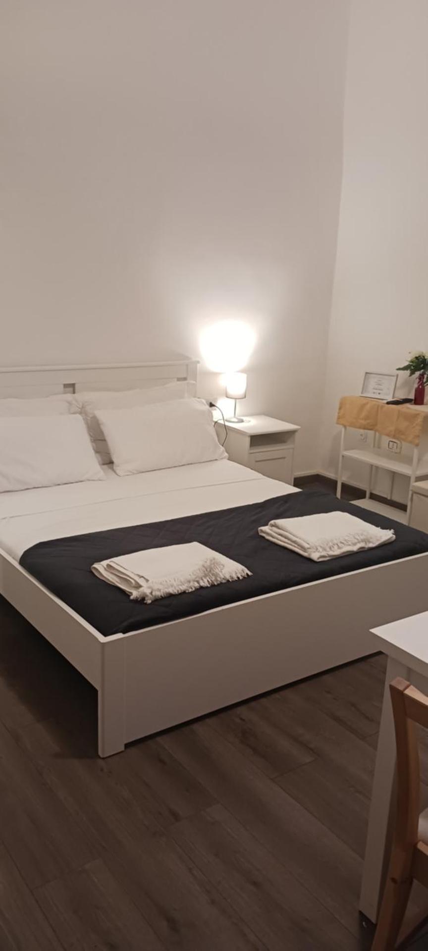 ROOMS 69- Appartaments Francesca e Comasia