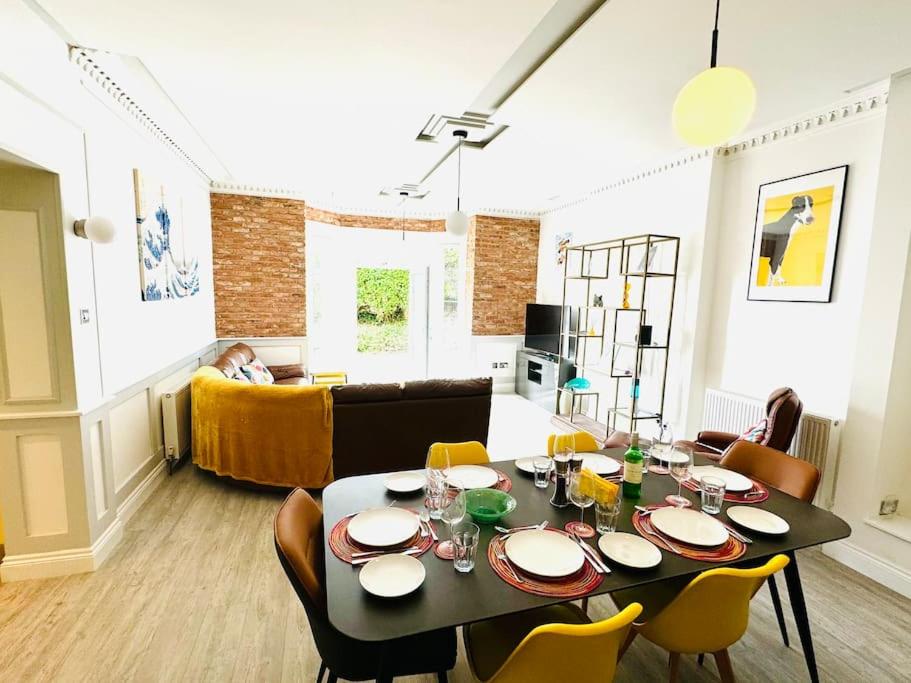 New Waverleys Retreat Stunning Loft Style Ventnor