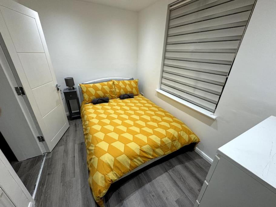 Great 3 bedrooms Flat in Clapham