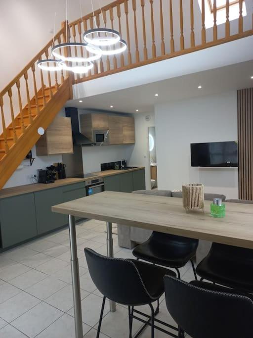 jolie maison au château