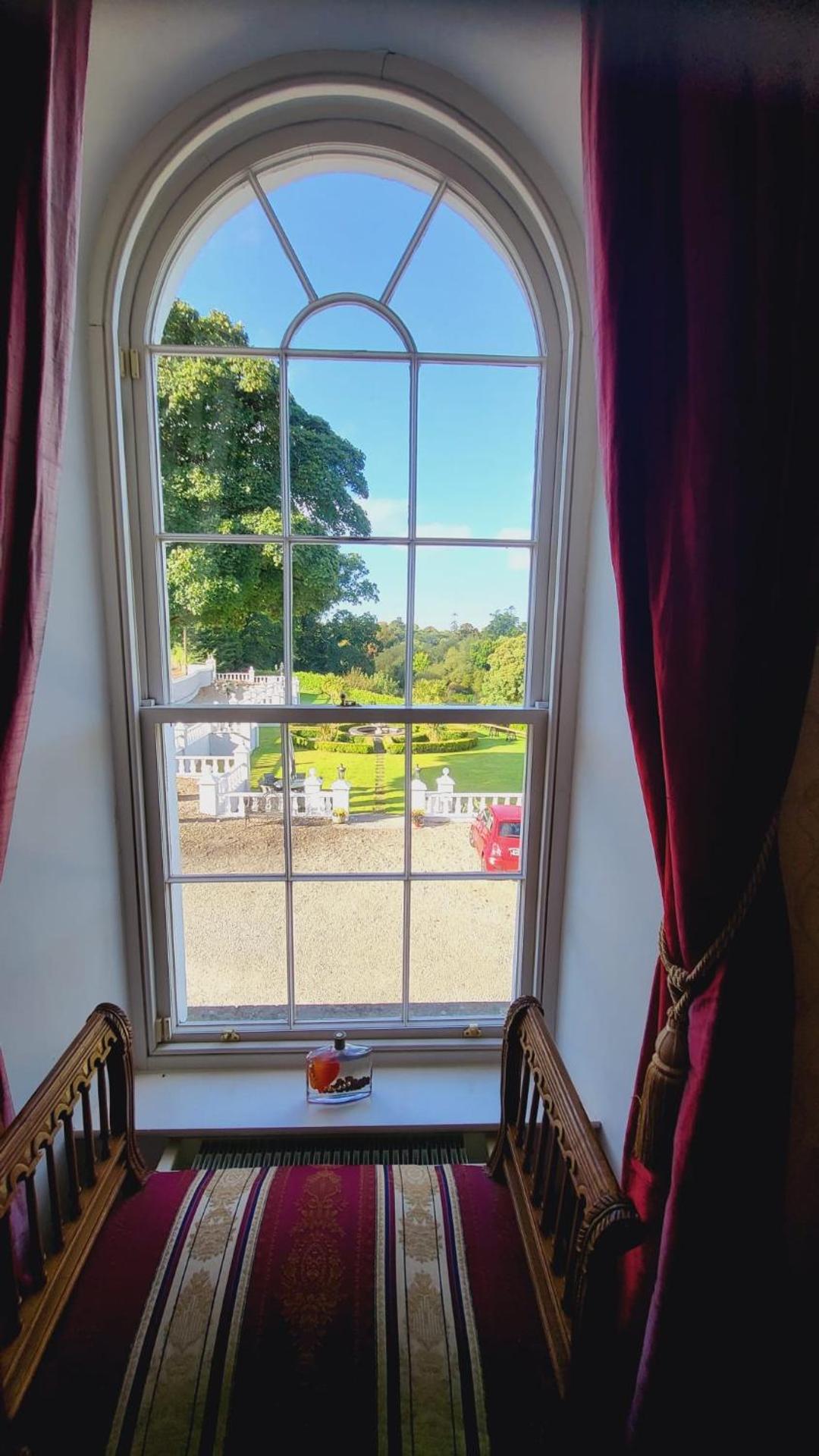 Riverview Georgian House