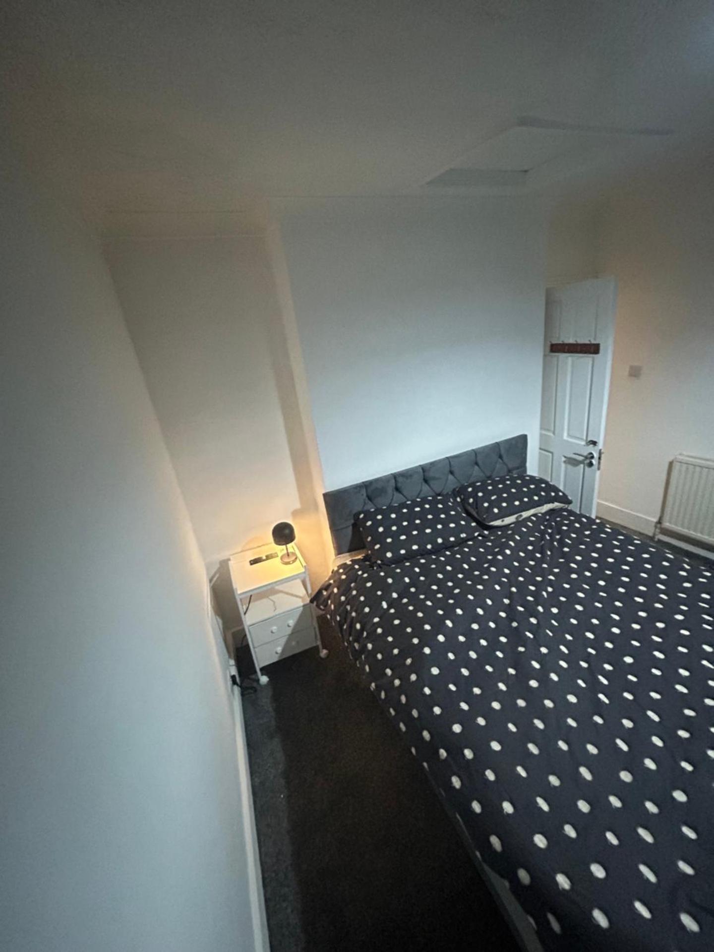 2 Bedroom Apartments