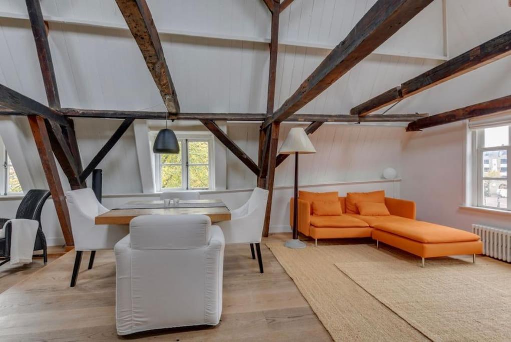 Hoogwaardig afgewerkt loft in oude stadscentrum