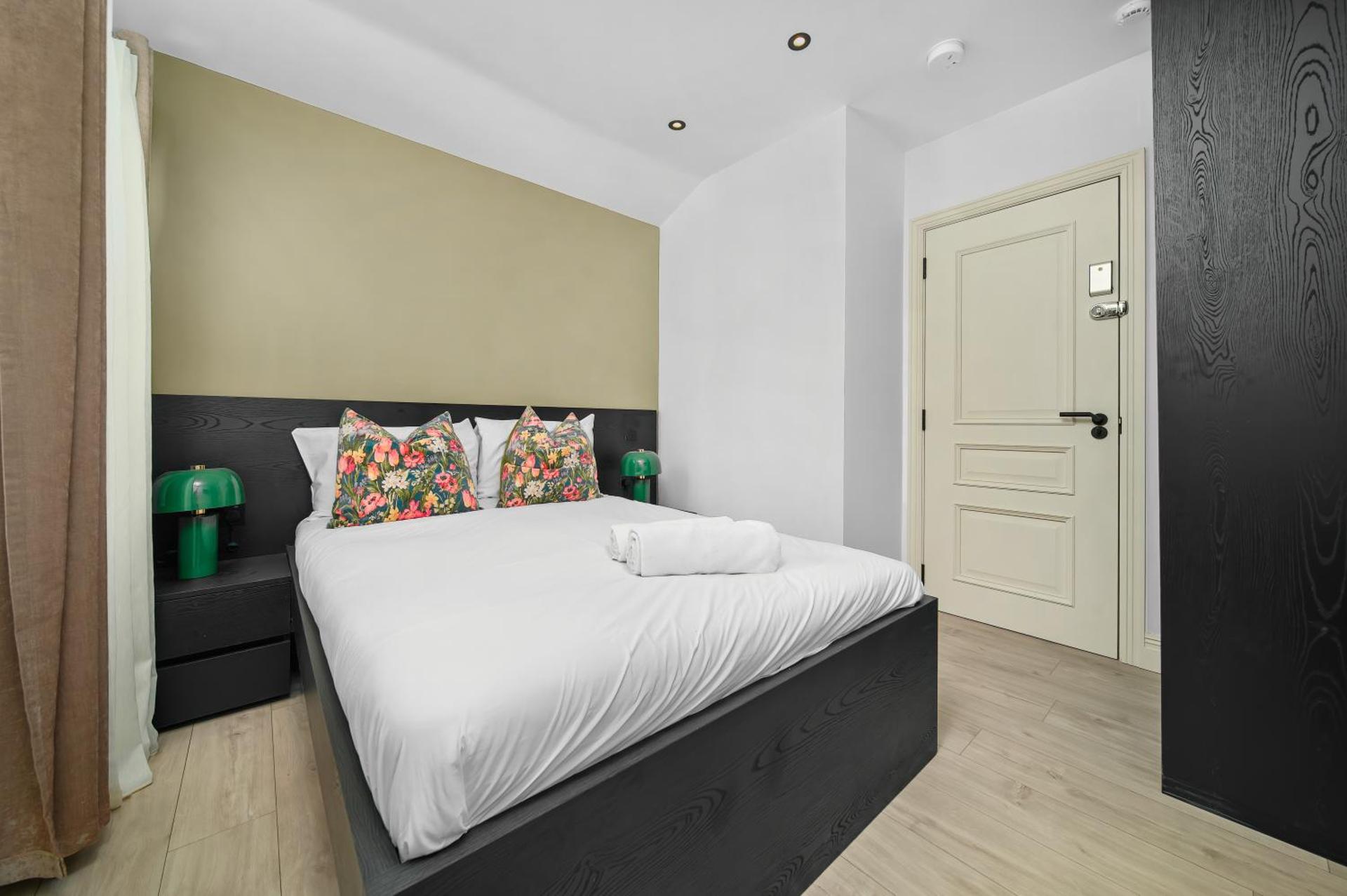 Nine Elms City Suites