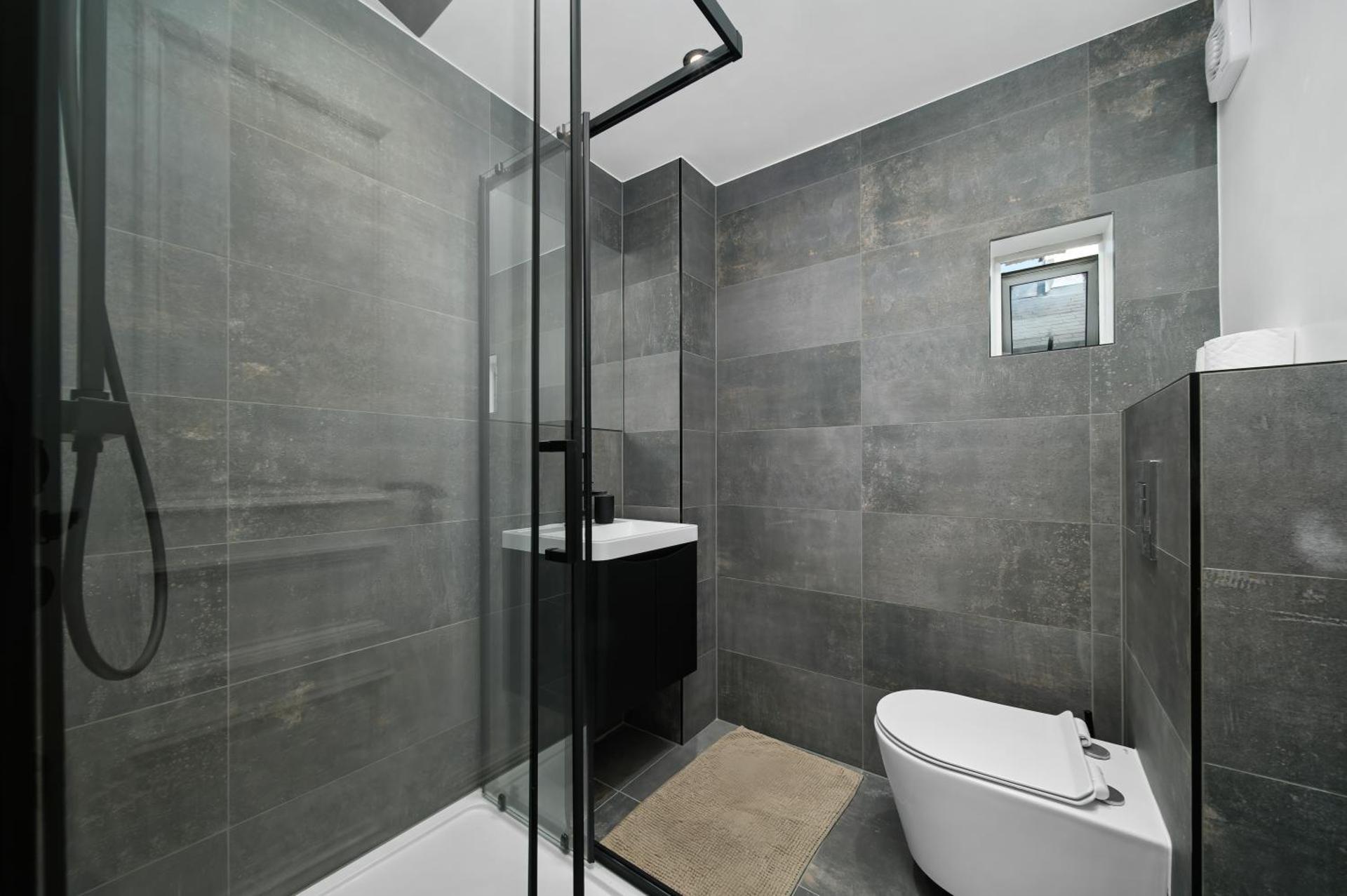 Nine Elms City Suites