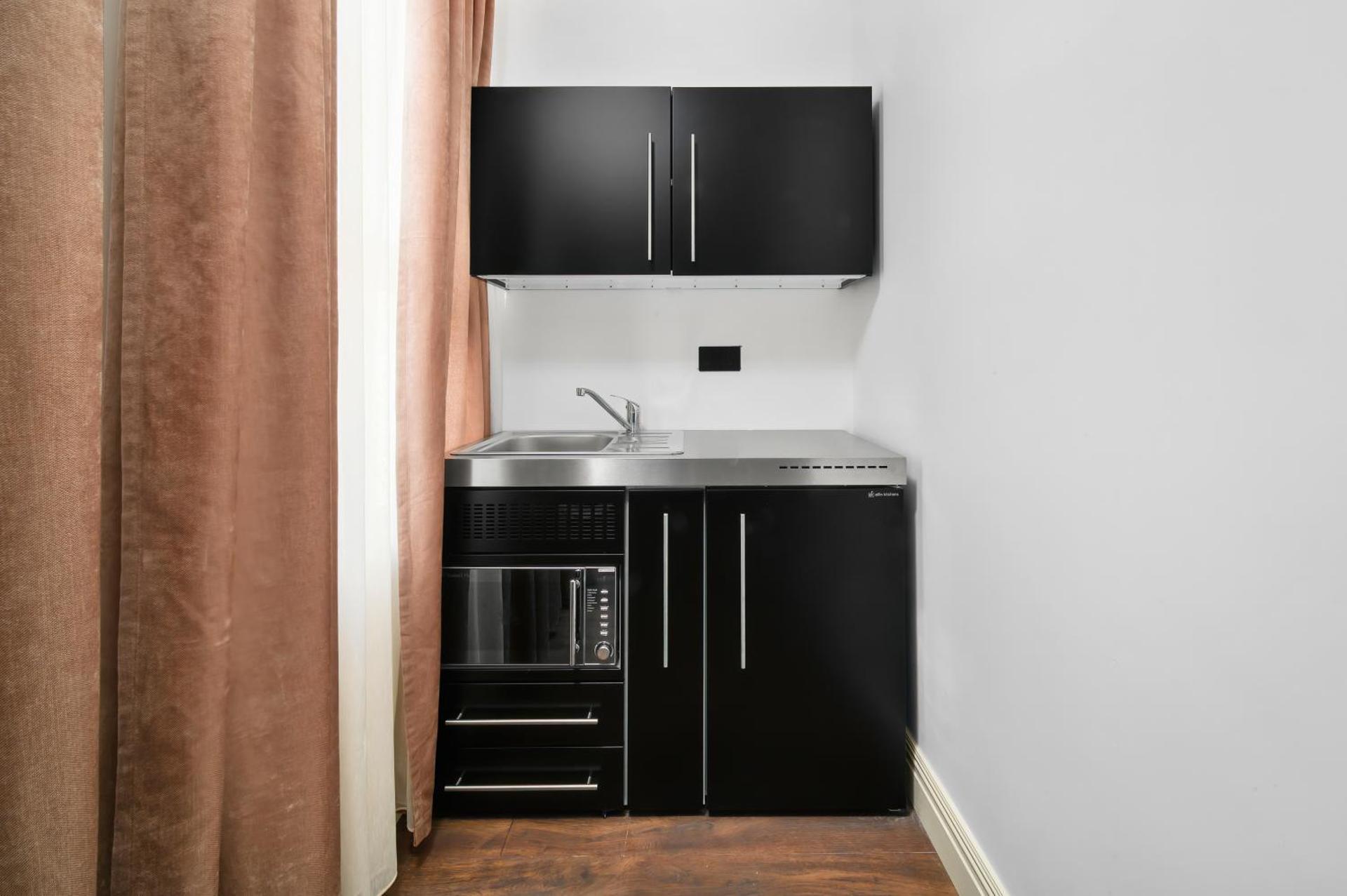 Nine Elms City Suites