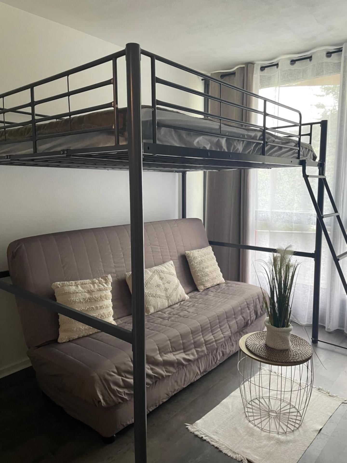 Villard-de-lans studio au pied des pistes pour 4 pers