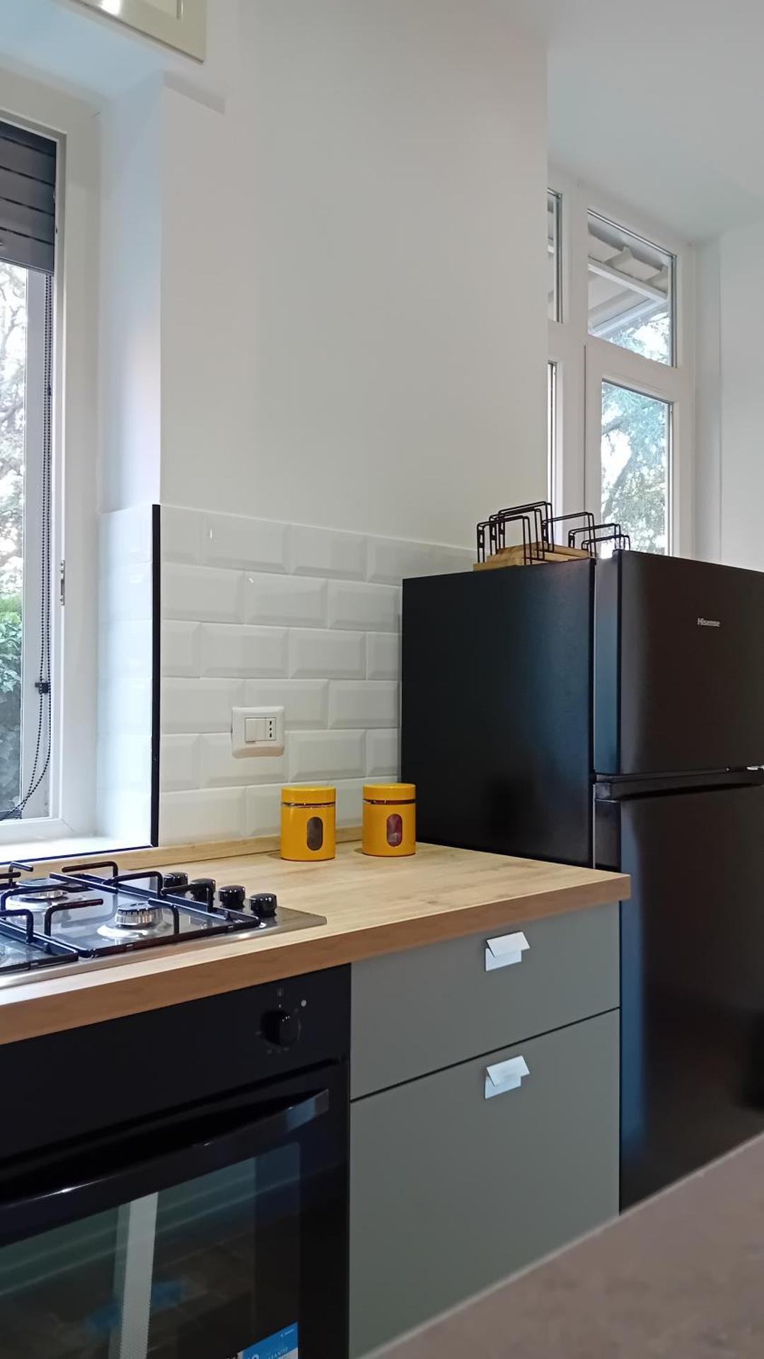 Kitchen or kitchenette