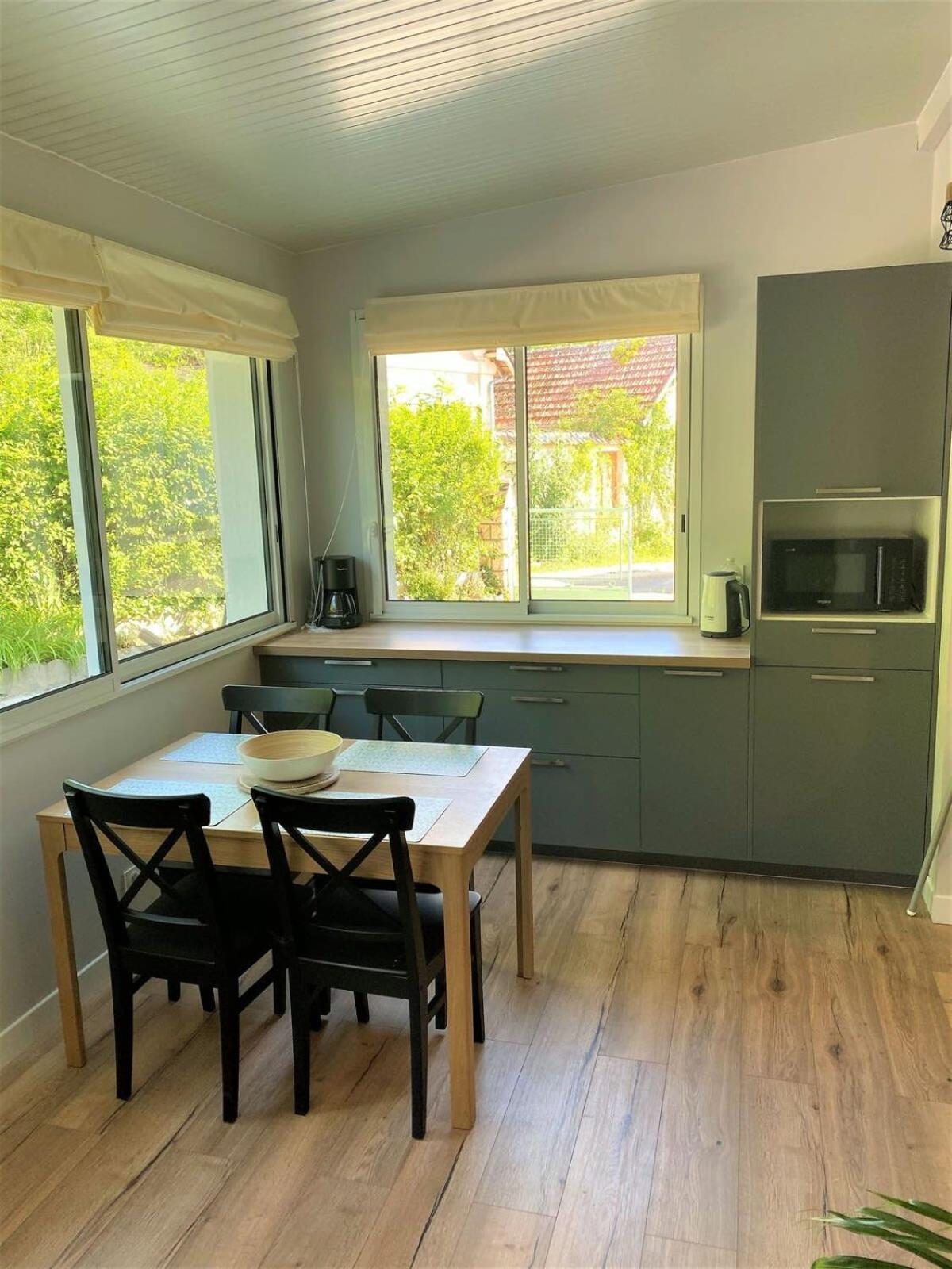 Le Jardin d'Ana et La Maison d'Elena 1,5km du Zoo