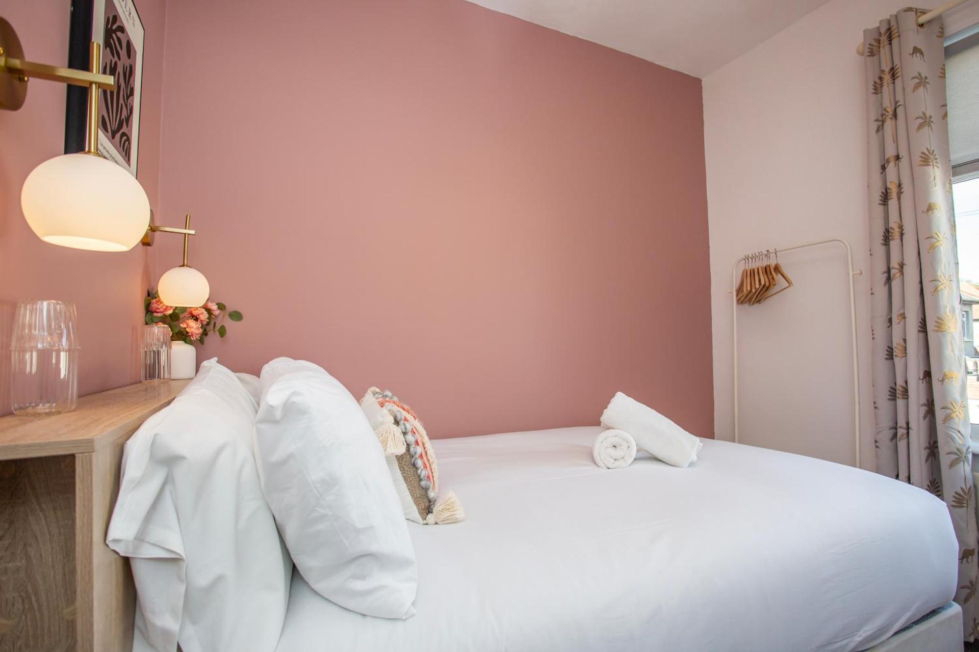 Balmoral Gardens - Vacant Nests