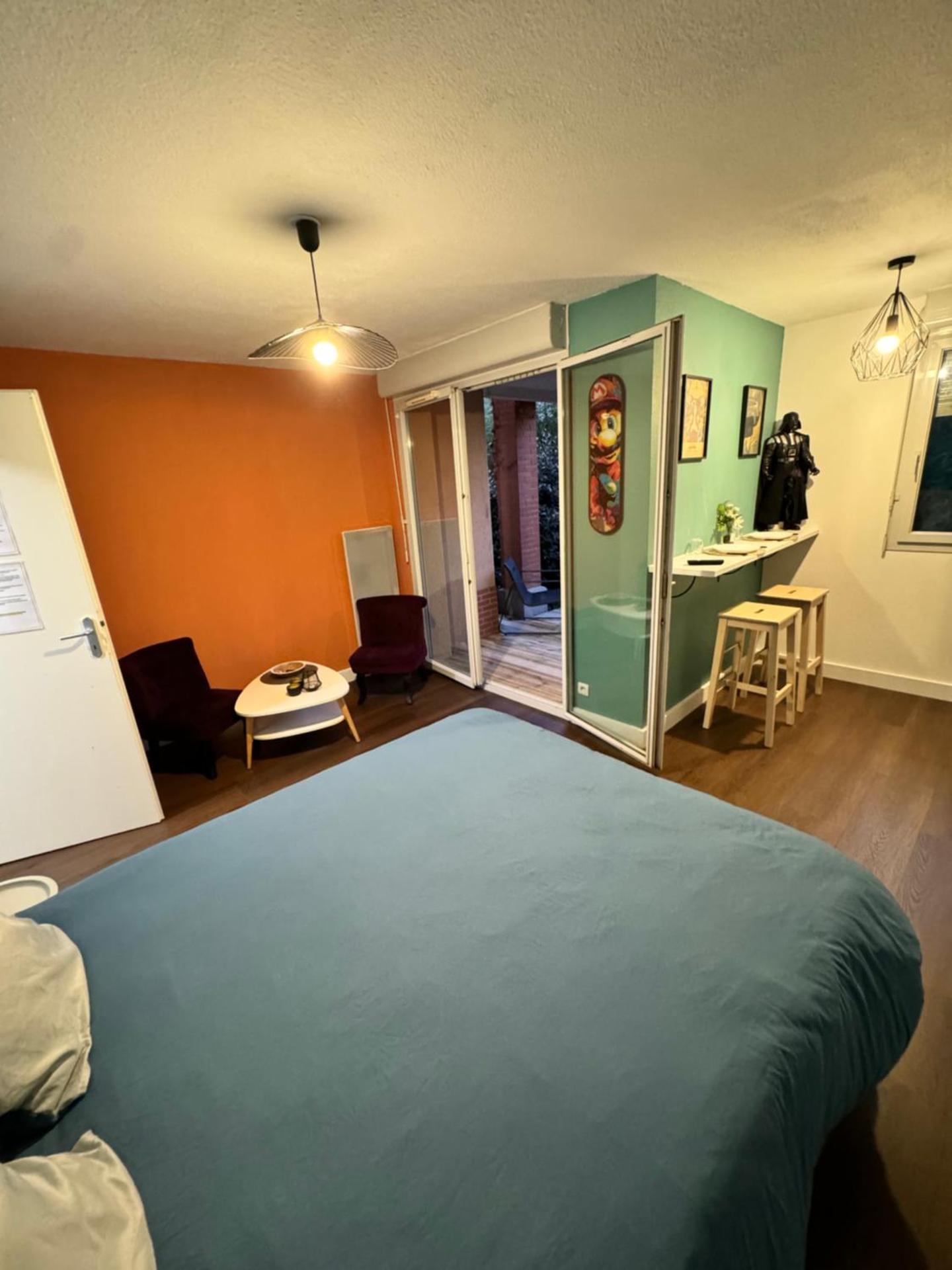 Photo of the whole room