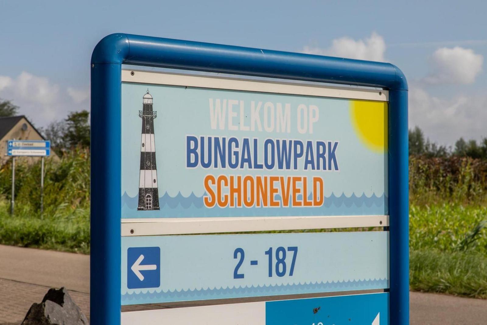 Welcome in - Strandhuis Schoneveld, zonnige en ruime tuin met speeltoestel