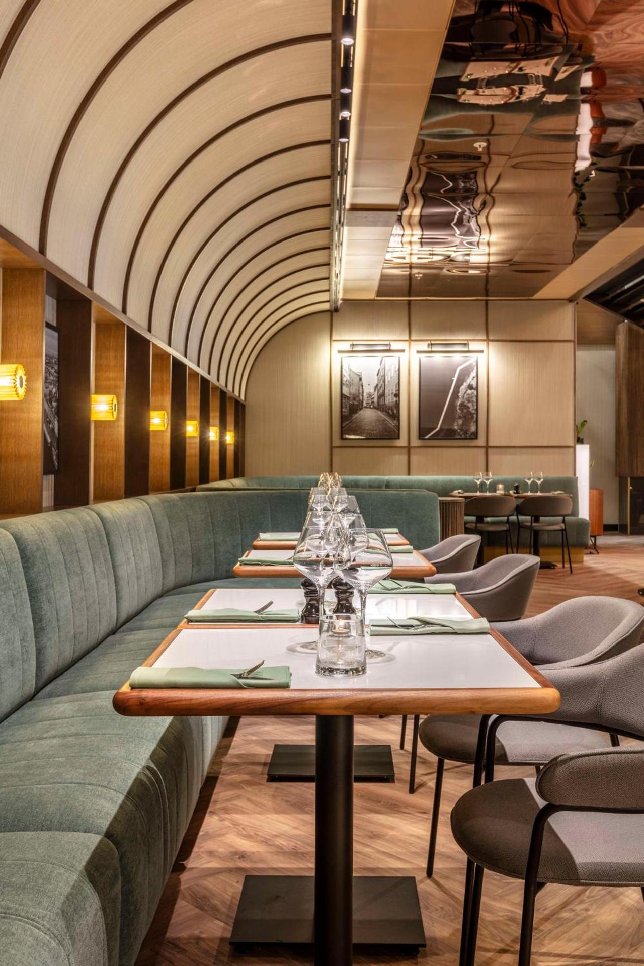 Restaurant/places to eat