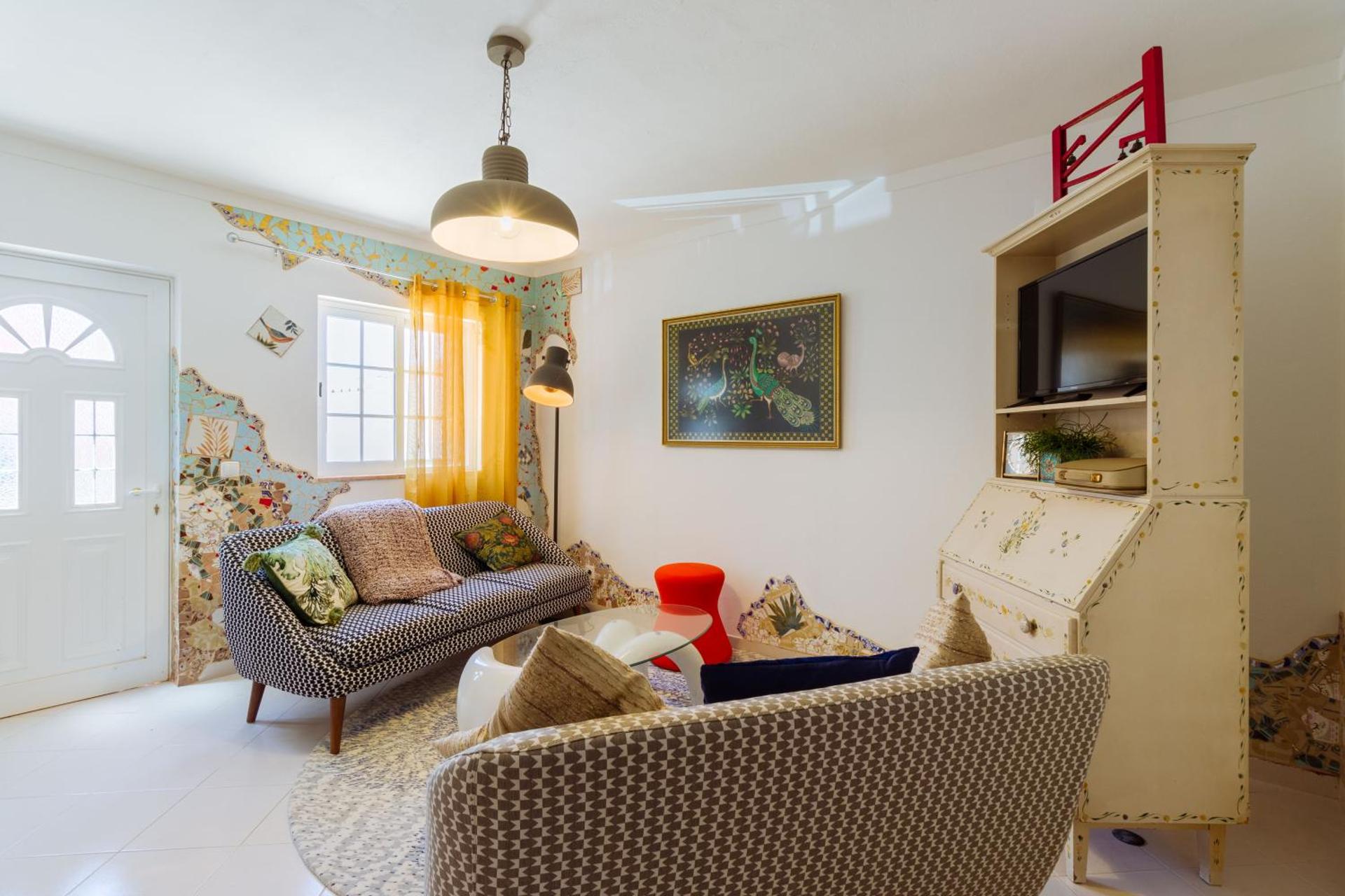 Communal lounge/ TV room