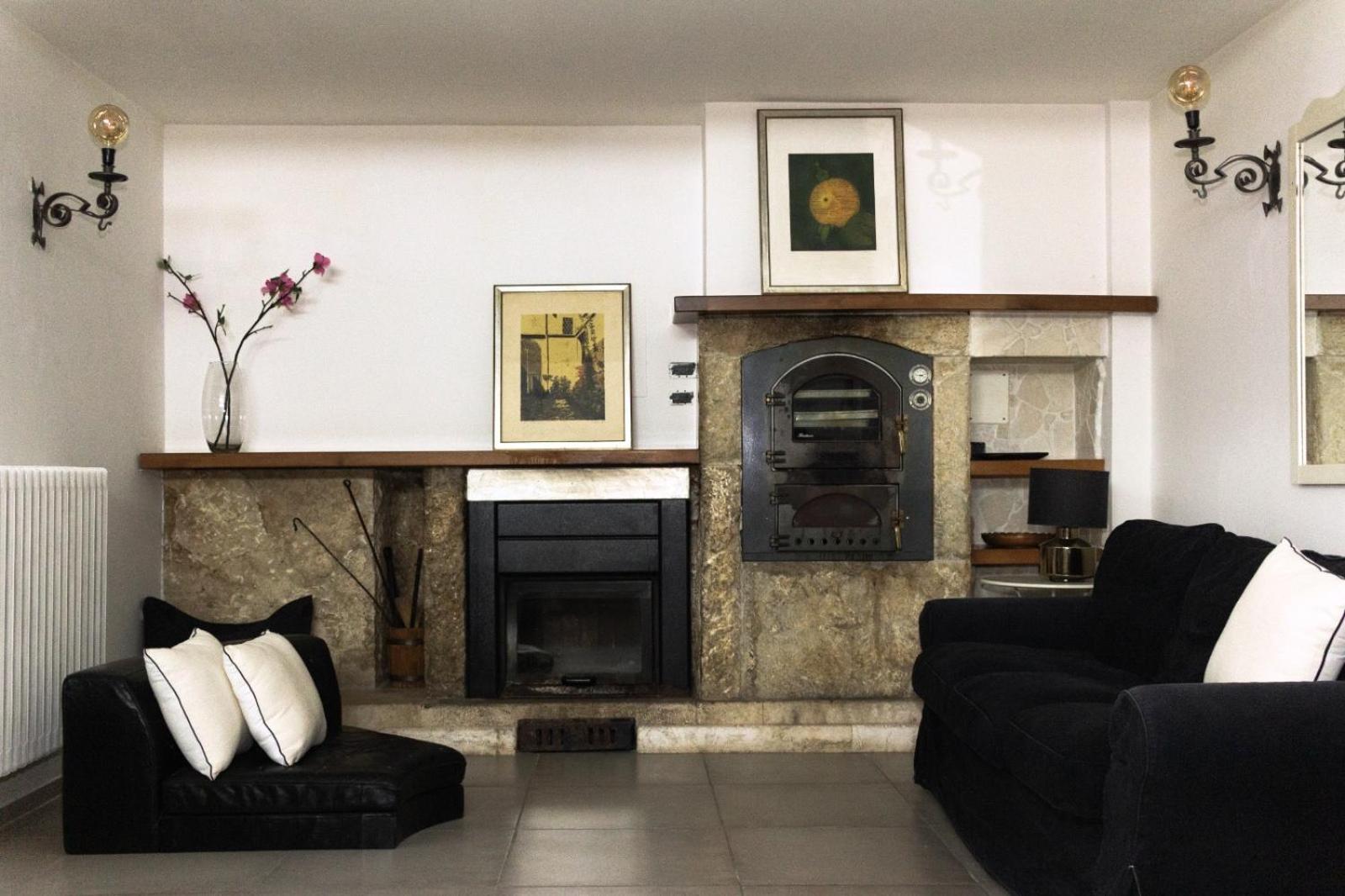 LOFT SUL FIUME center home