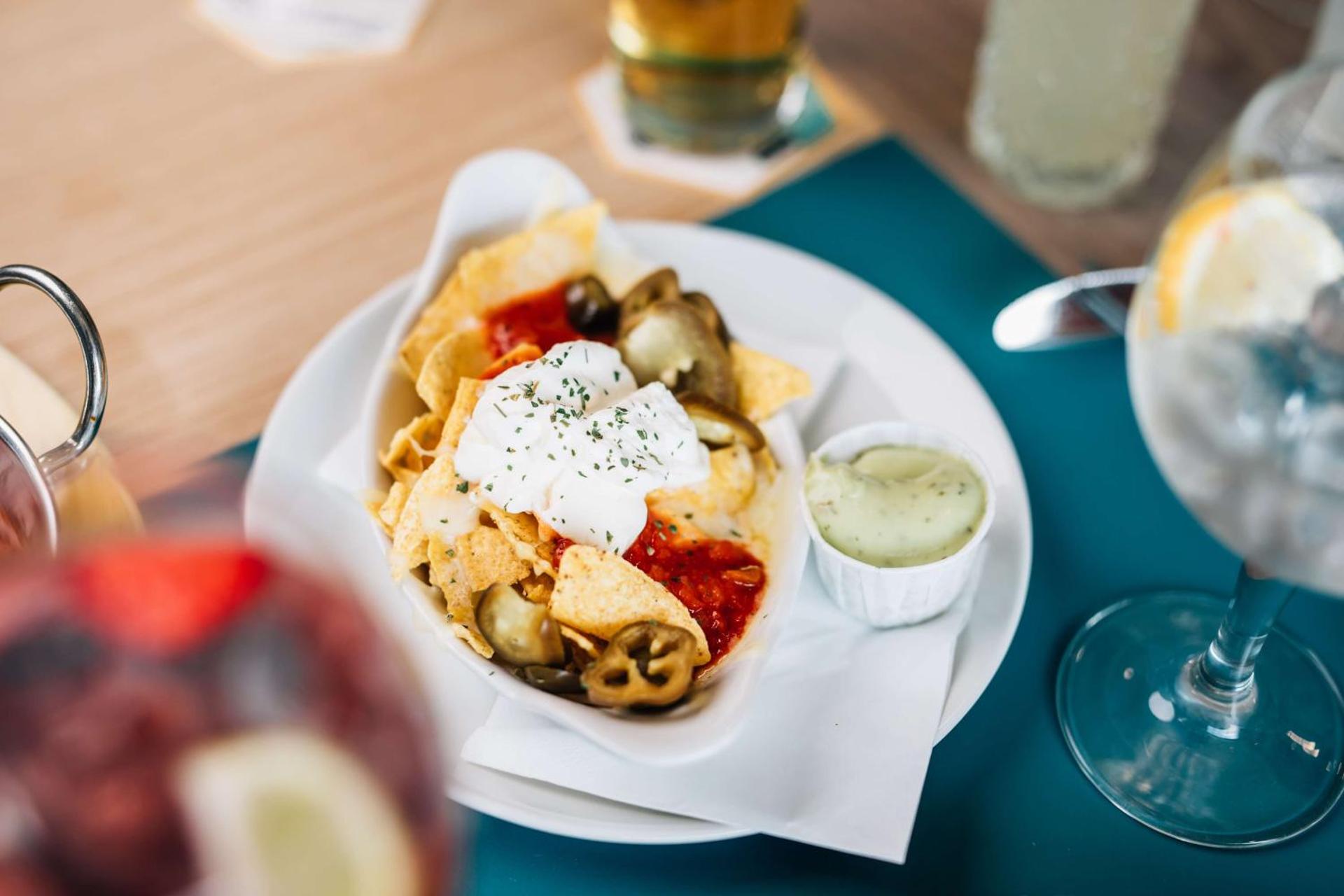 Restaurant/places to eat