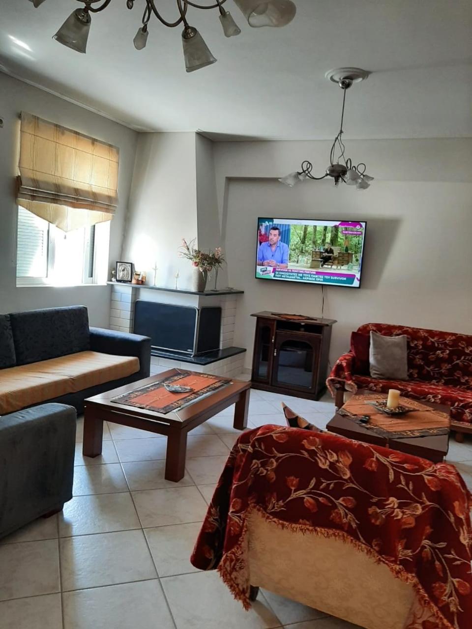 beautiful apartment near the beach