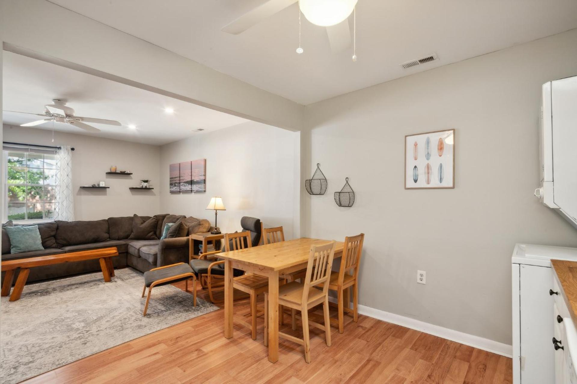 Cozy 2BR Condo - Beachside Bliss with Yard Space condo